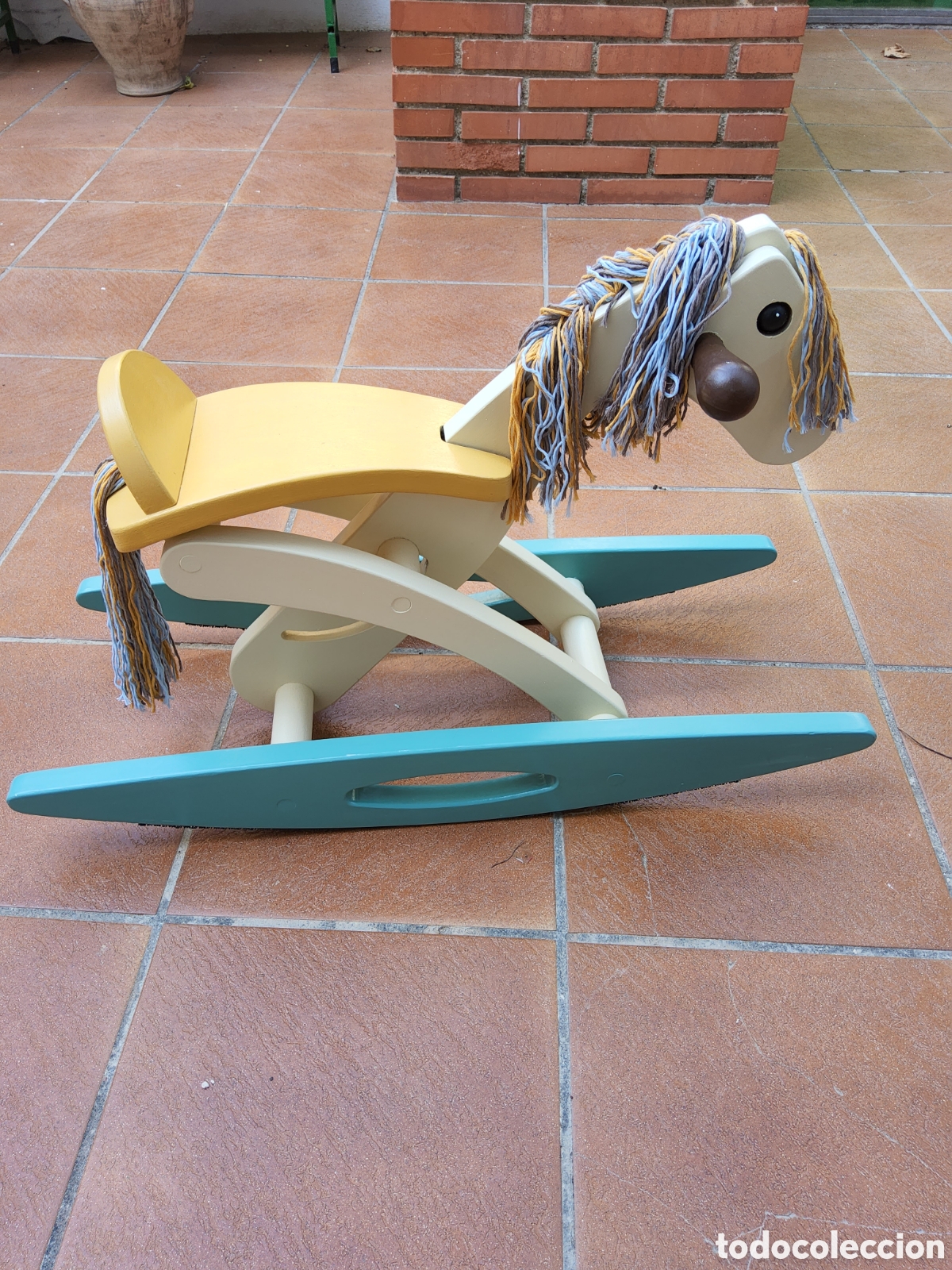Juguetes antiguos y juegos de colecci&oacute;n: Caballito balancin de madera