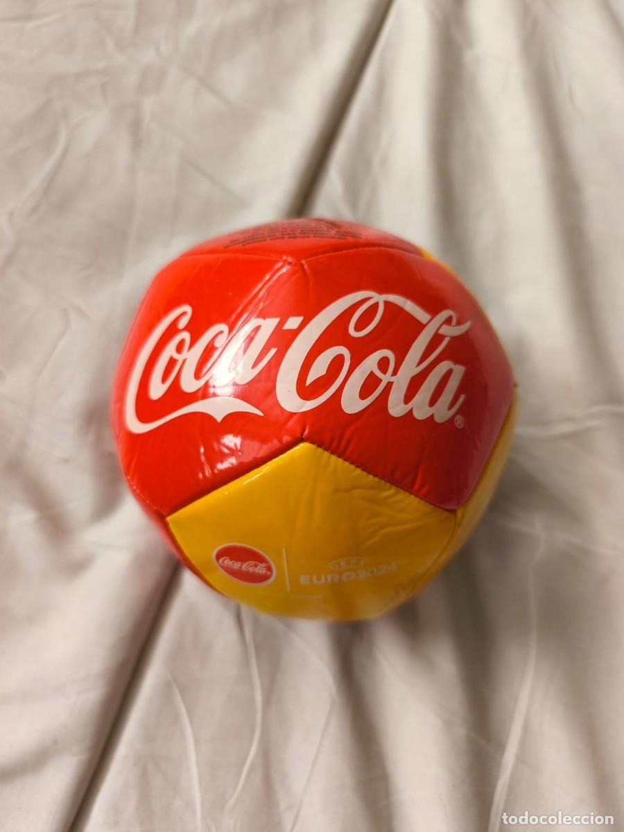 Juguetes antiguos y juegos de colecci&oacute;n: mini bal&oacute;n promocional de Coca-Cola de la UEFA Euro 2024.