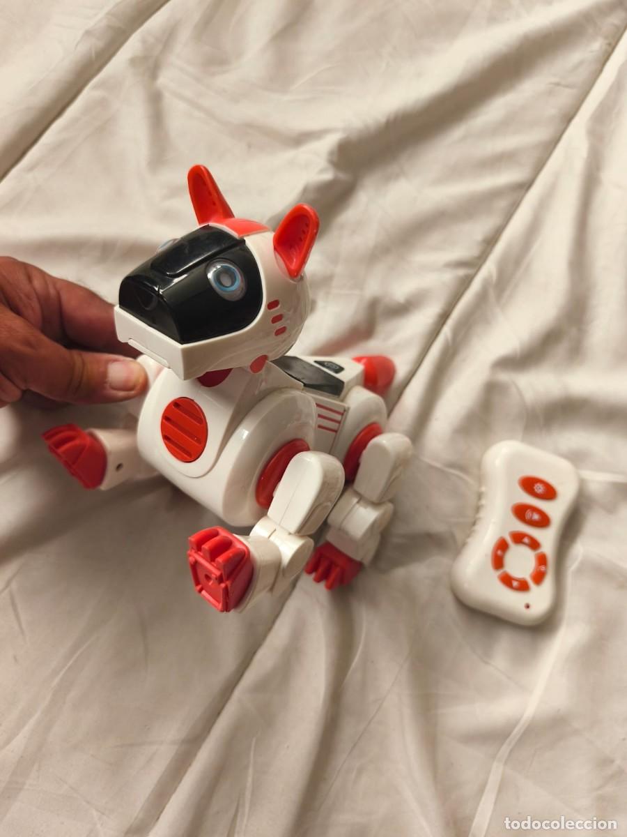 Juguetes antiguos y juegos de colecci&oacute;n: Mascota Robot Teledirigida de la marca One Two Fun.