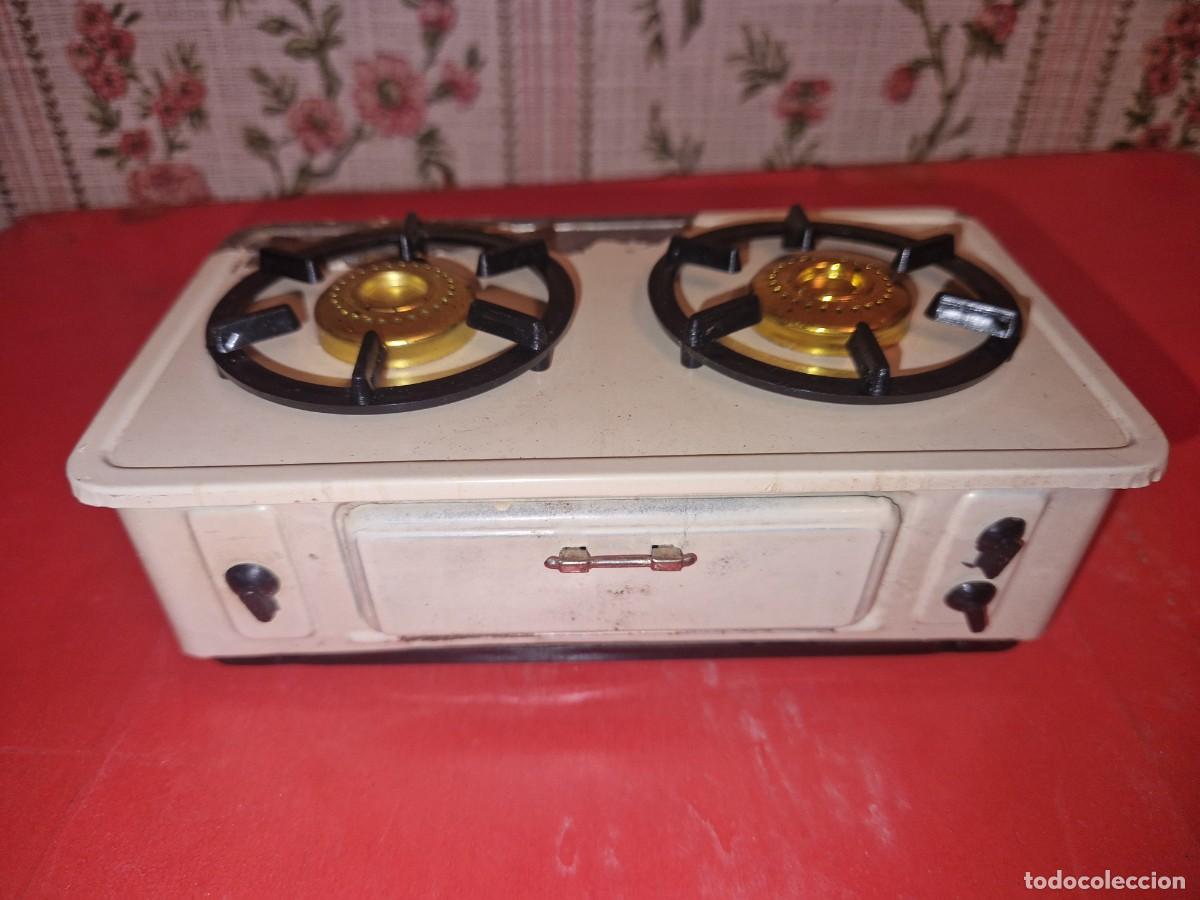 Juguetes antiguos y juegos de colecci&oacute;n: ANTIGUA COCINA DE HOJALATA DE PAYA DE 2 FUEGOS