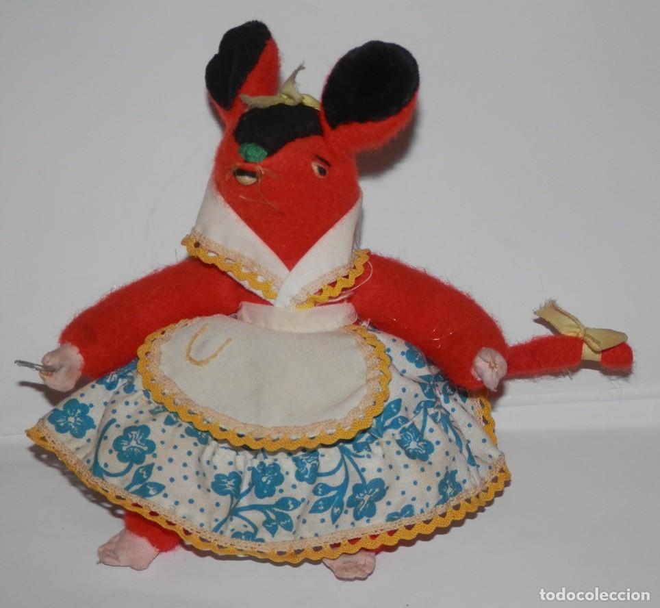 Juguetes antiguos y juegos de colecci&oacute;n: MU&Ntilde;ECO VINTAGE HECHO DE FELTRO
