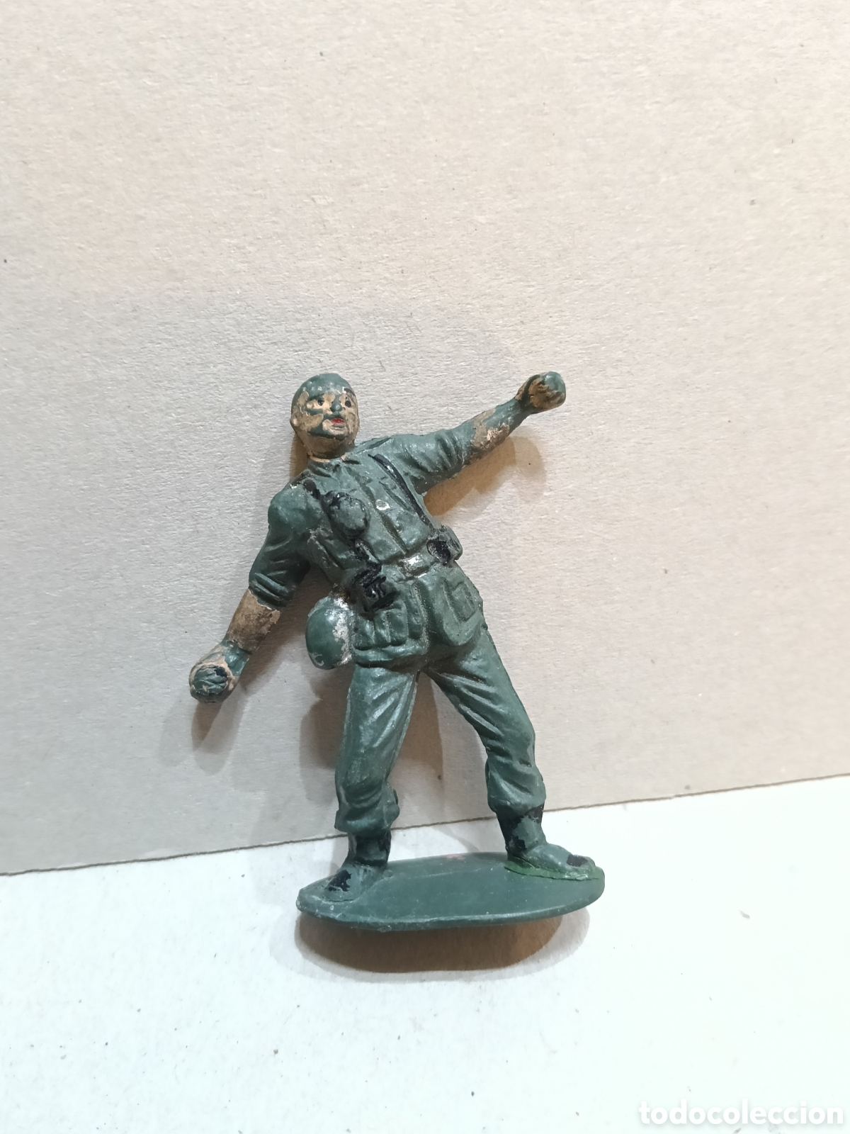 Juguetes antiguos y juegos de colecci&oacute;n: Figura de goma de Bruver 60mm.