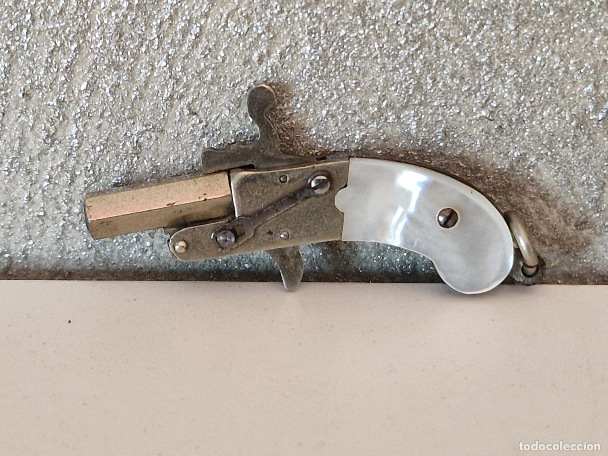 Juguetes antiguos y juegos de colecci&oacute;n: ANTIGUA PISTOLA MINIATURA TIPO BERLOQUE PINFIRE