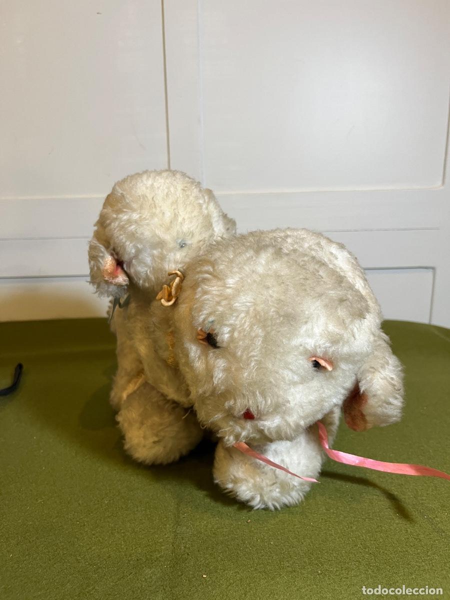 Jouets Anciens et Jeux de collection: Antiguo peluche perra con cachorro musical vintage a&ntilde;os 70 80 mecanismo de cuerda movimiento cabeza