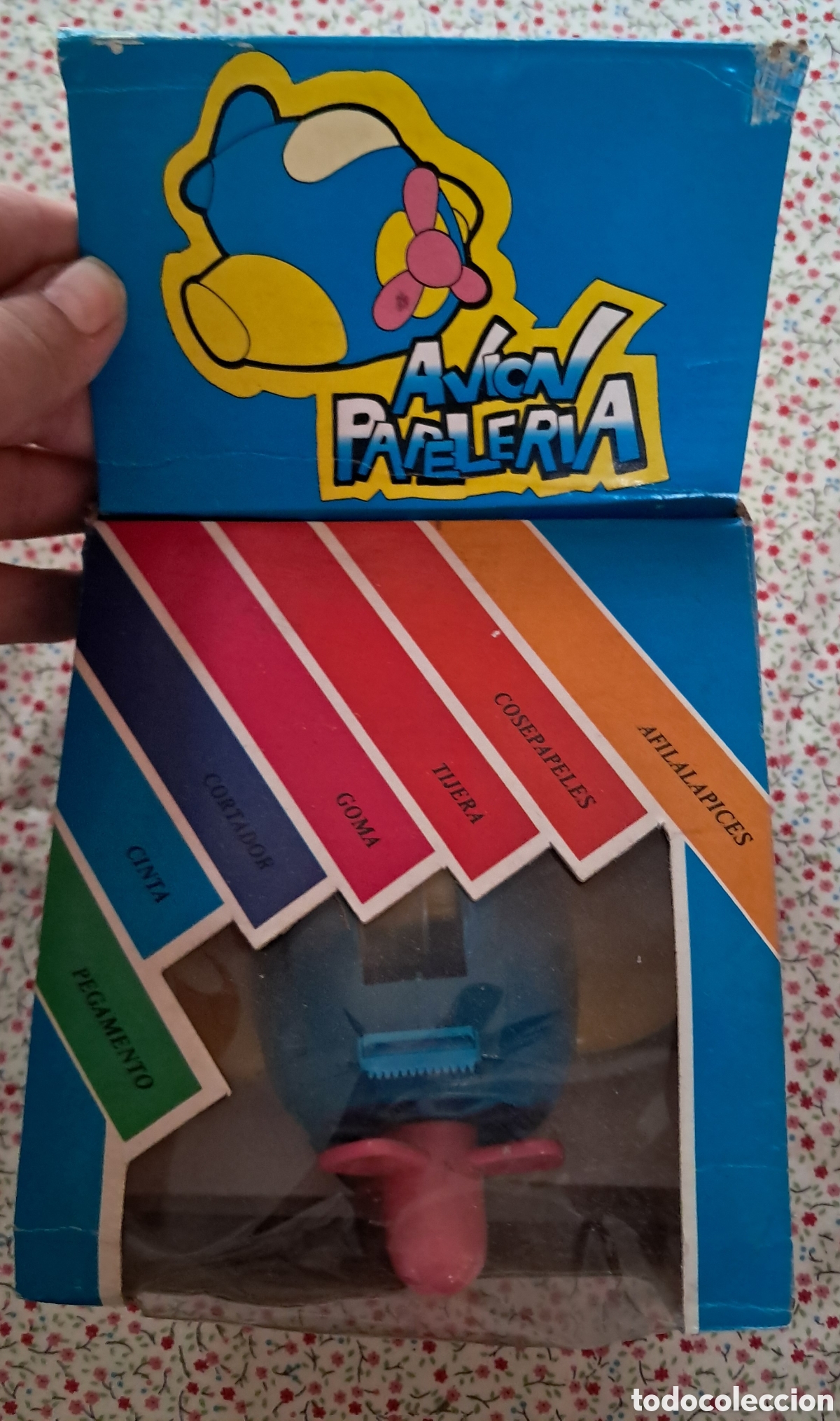 Jouets Anciens et Jeux de collection: Avi&oacute;n papeleria con multiples utiles de papeleria escondidos. A&ntilde;os 80. En caja
