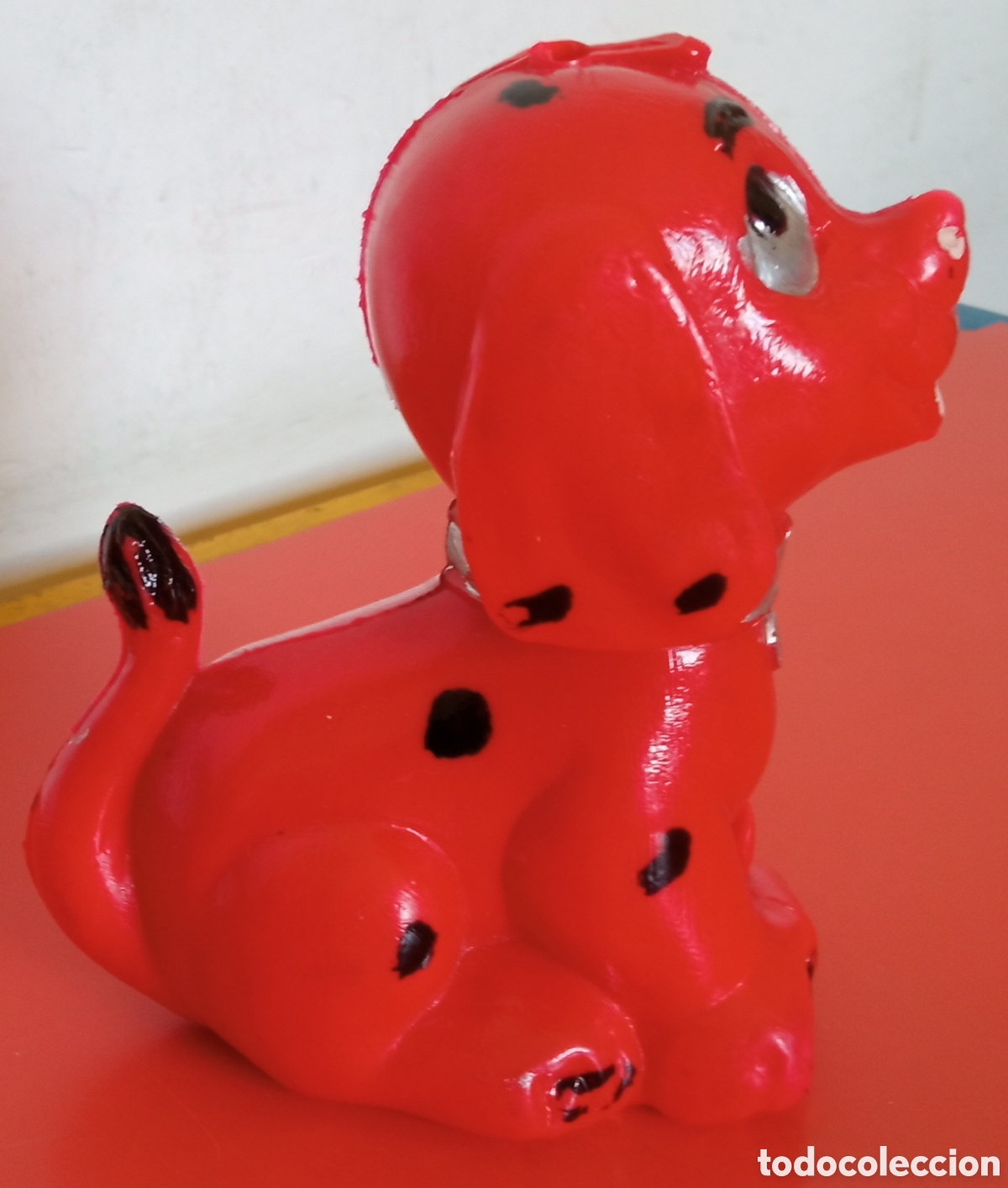Juguetes antiguos y juegos de colecci&oacute;n: HUCHA PERRO DE PL&Aacute;STICO SOPLADO,PINTADO A MANO.CANDY-ARGANDA 60'S.SIN USO.