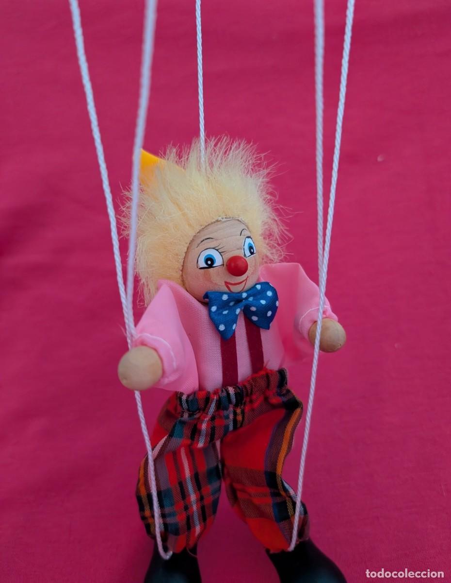 Giocattoli antichi e Giochi di collezione: Marioneta antigua de payaso de madera policromada con cruceta original