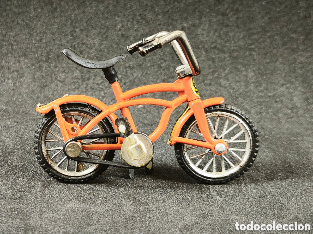 Juguetes antiguos y juegos de colecci&oacute;n: Bicicleta Royce Union Banana seat en miniatura made in Hong Kong
