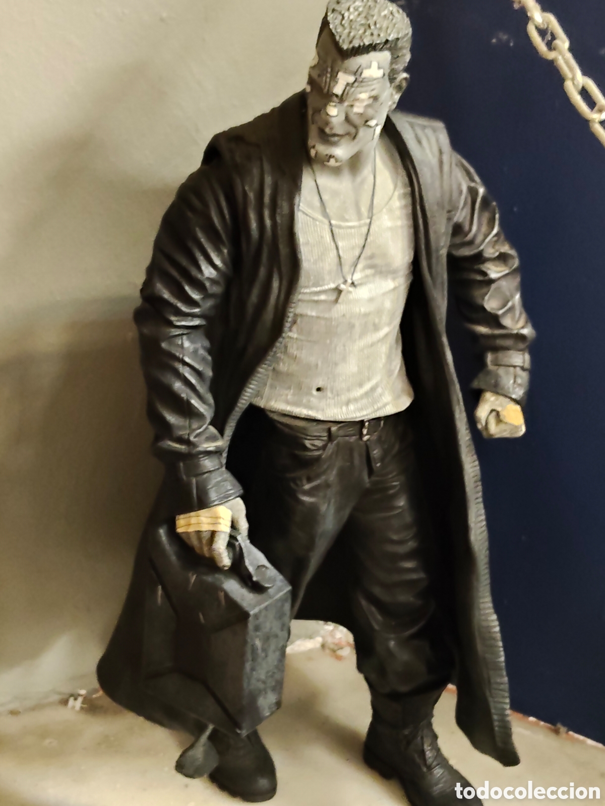Juguetes antiguos y juegos de colecci&oacute;n: Figura representaci&oacute;n del personaje Marv de la pel&iacute;cula o c&oacute;mic Sin City.