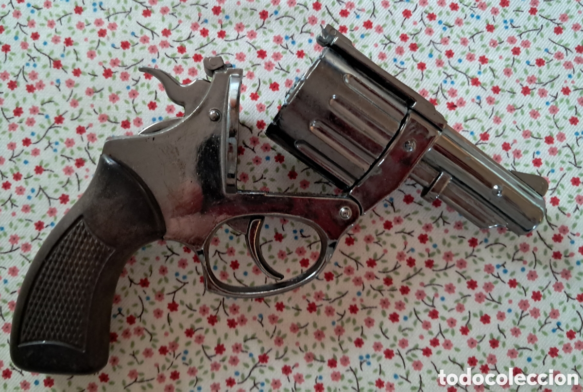 Antique Toys and Collectible Games: AVC Revolver a&ntilde;os 80