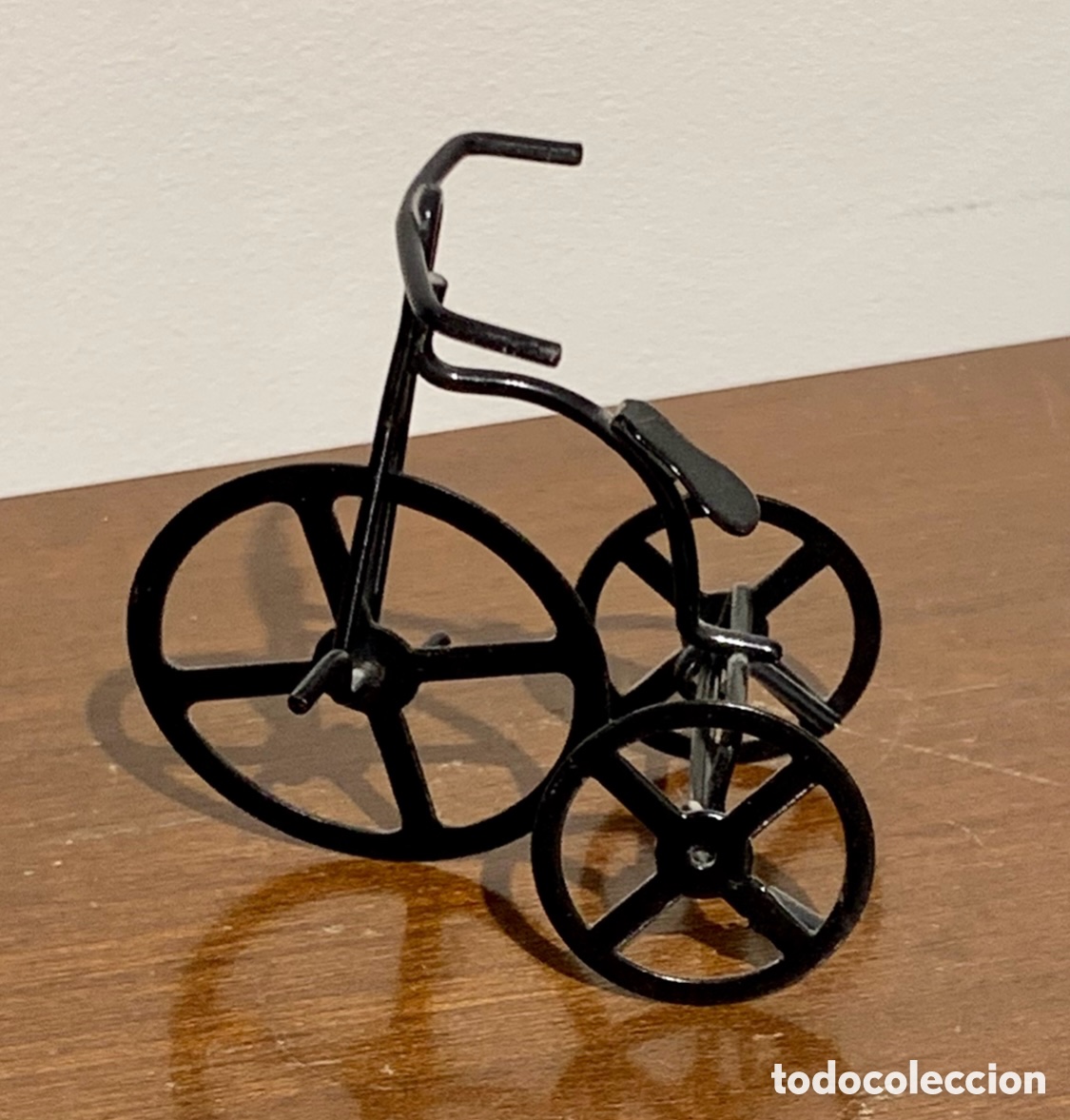 Juguetes antiguos y juegos de colecci&oacute;n: Juguete. Triciclo. Metal. A&ntilde;os 80.