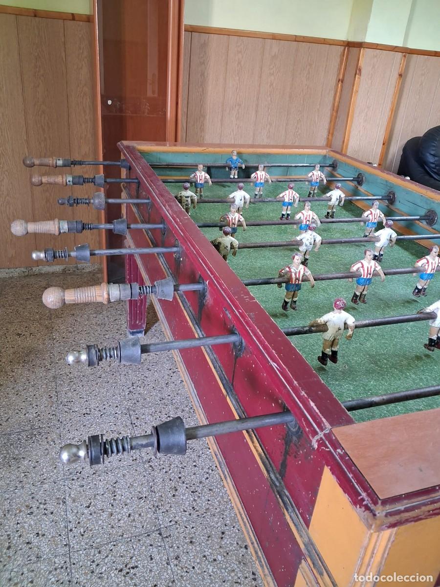 Juguetes antiguos y juegos de colecci&oacute;n: Futbol&iacute;n de Bar Antiguo Original A&ntilde;os 50-60 | Monedero de Pesetas Funcionando | Madera Maciza