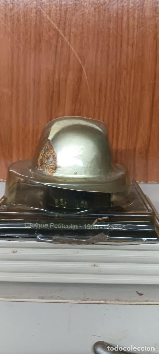 Jouets Anciens et Jeux de collection: PETITCOLIN 1950 FRANCIA n&ordm;22 CASCOS BOMBEROS DEL MUNDO DELPRADO DEL PRADO