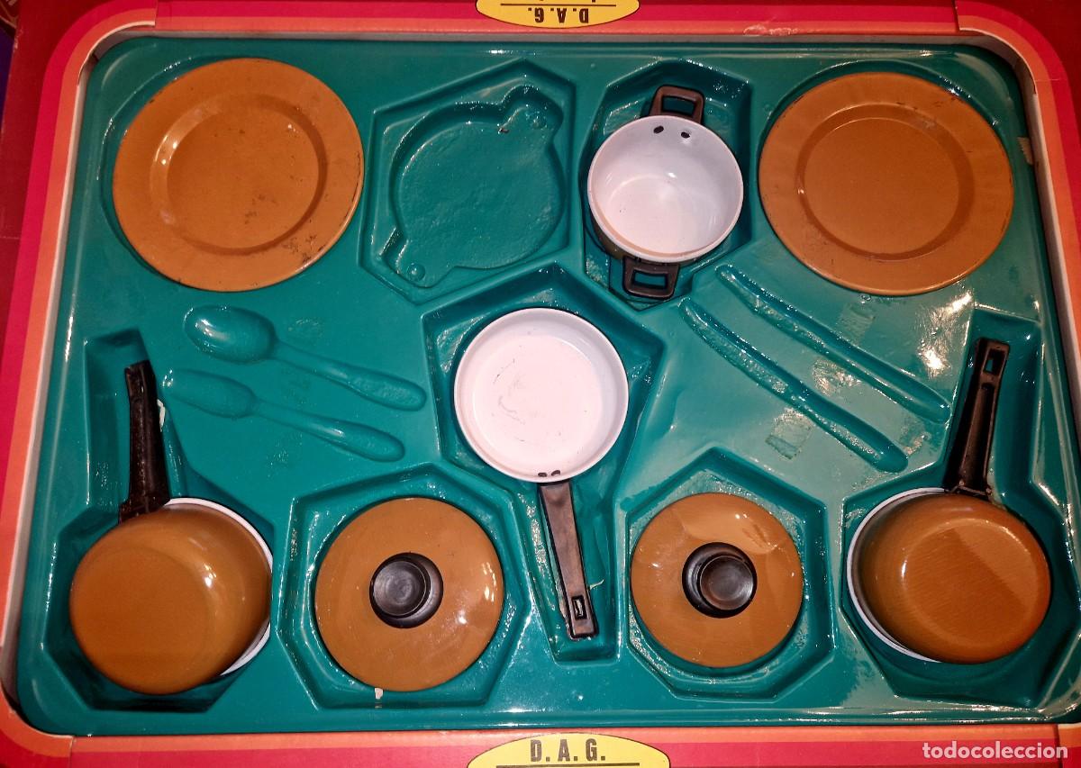 Juguetes antiguos y juegos de colecci&oacute;n: CACHARRITOS DE METAL DE COCINA DE DAG