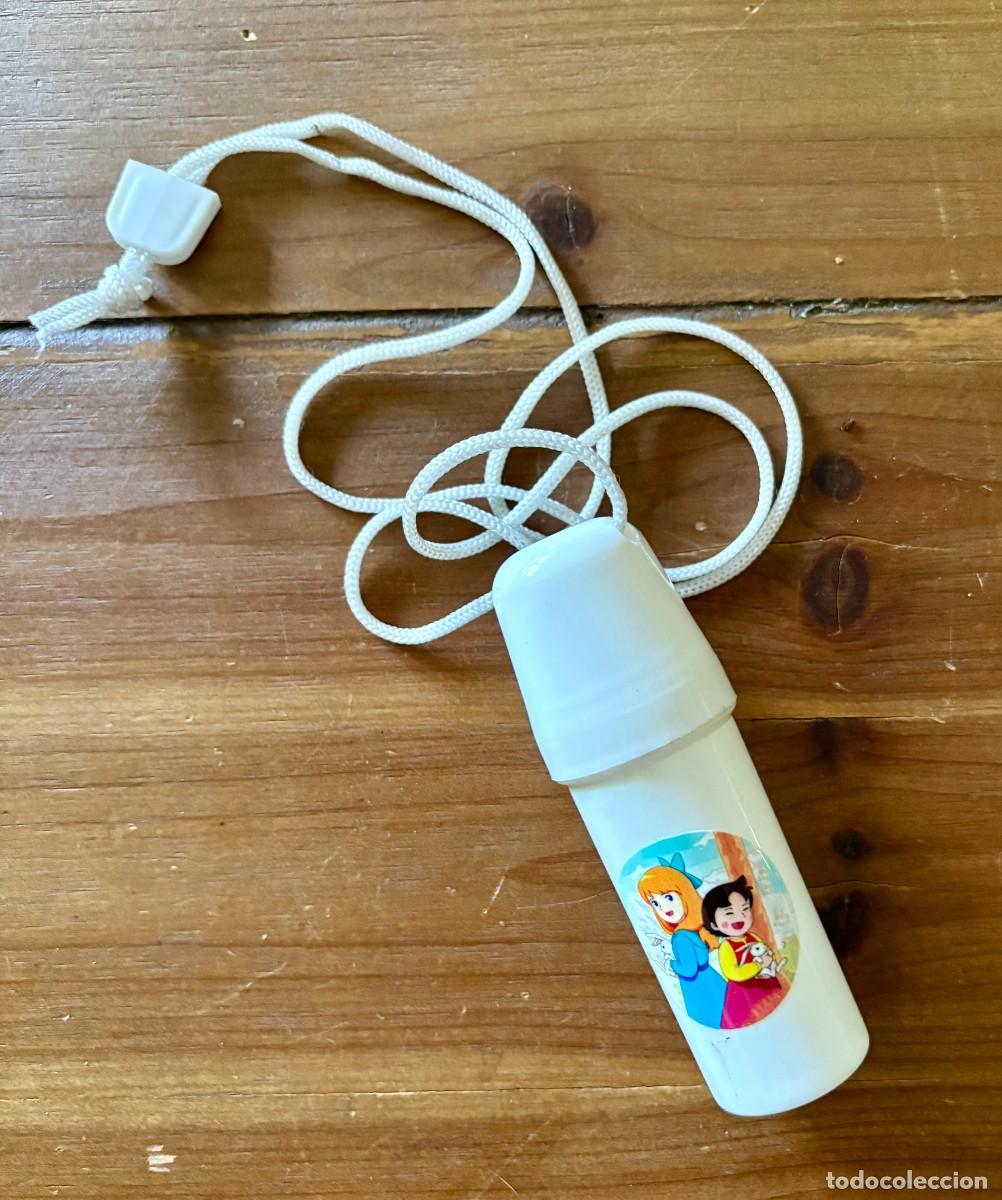 Juguetes antiguos y juegos de colecci&oacute;n: MONEDERO DE PLAYA TUBO PLASTICO CON CORD&Oacute;N A&Ntilde;OS OCHENTA HEIDI