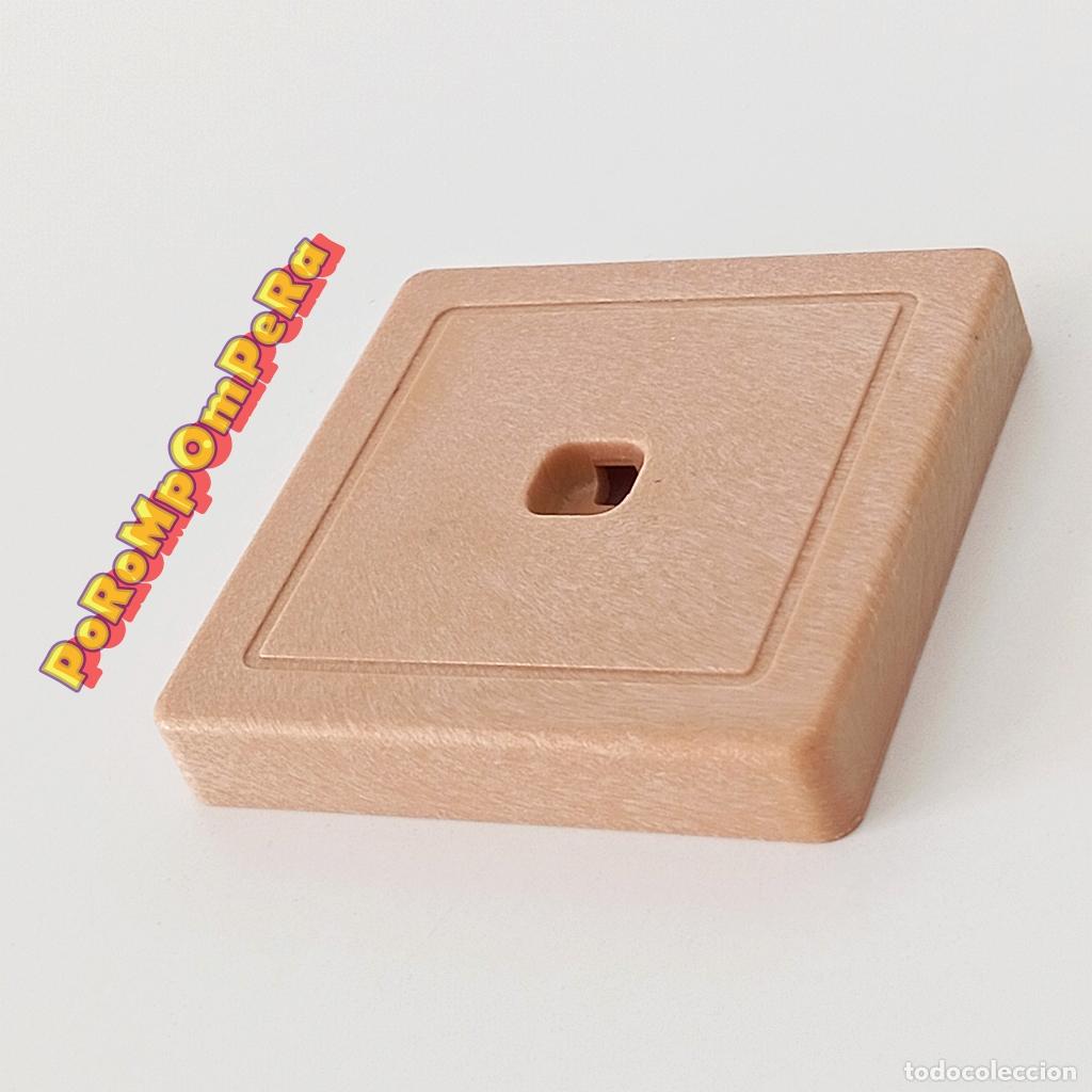 Juguetes antiguos y juegos de colecci&oacute;n: PLAYMOBIL BASE CUADRADA BEIGE AGUJERO SYSTEM X 5432 CG6E