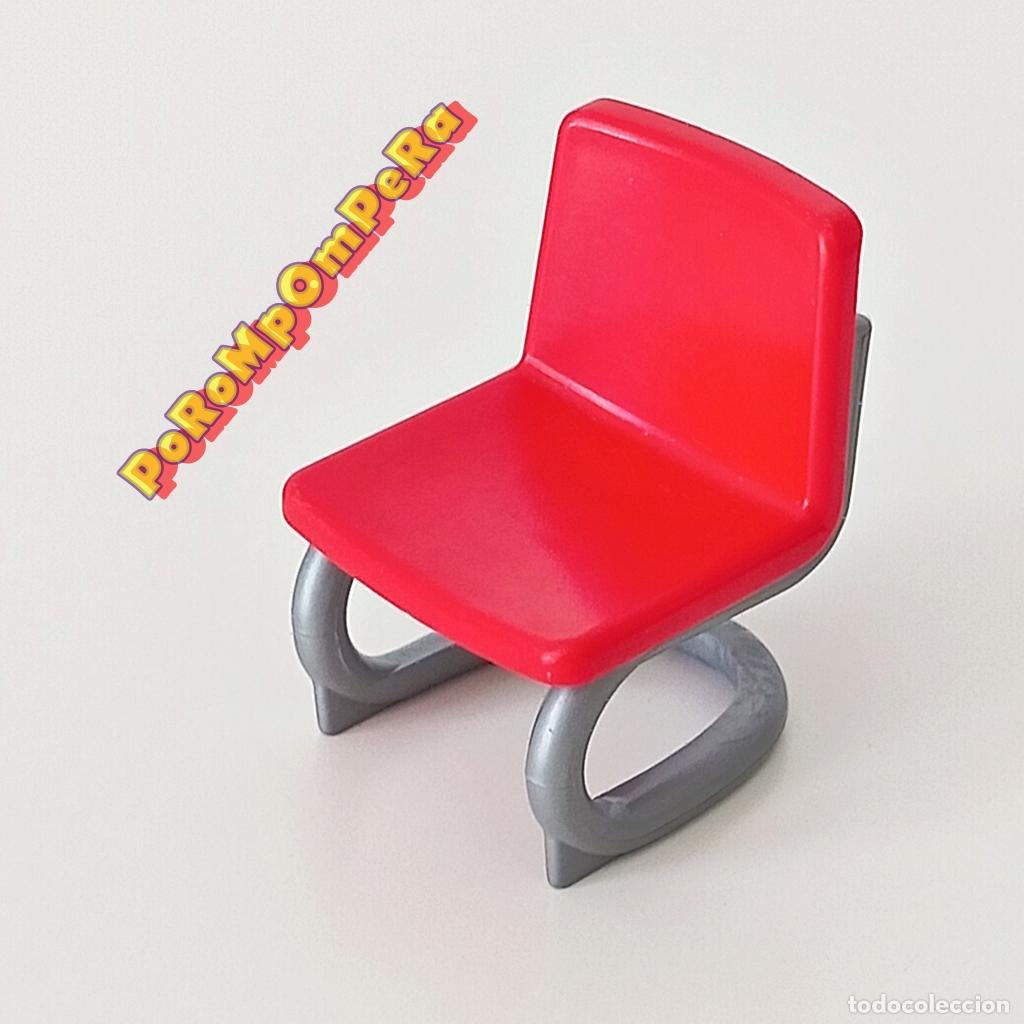 Juguetes antiguos y juegos de colecci&oacute;n: PLAYMOBIL SILLA ROJA PATA TUBULAR GRIS PLATEADA - DIFERENTES SETS CG6E