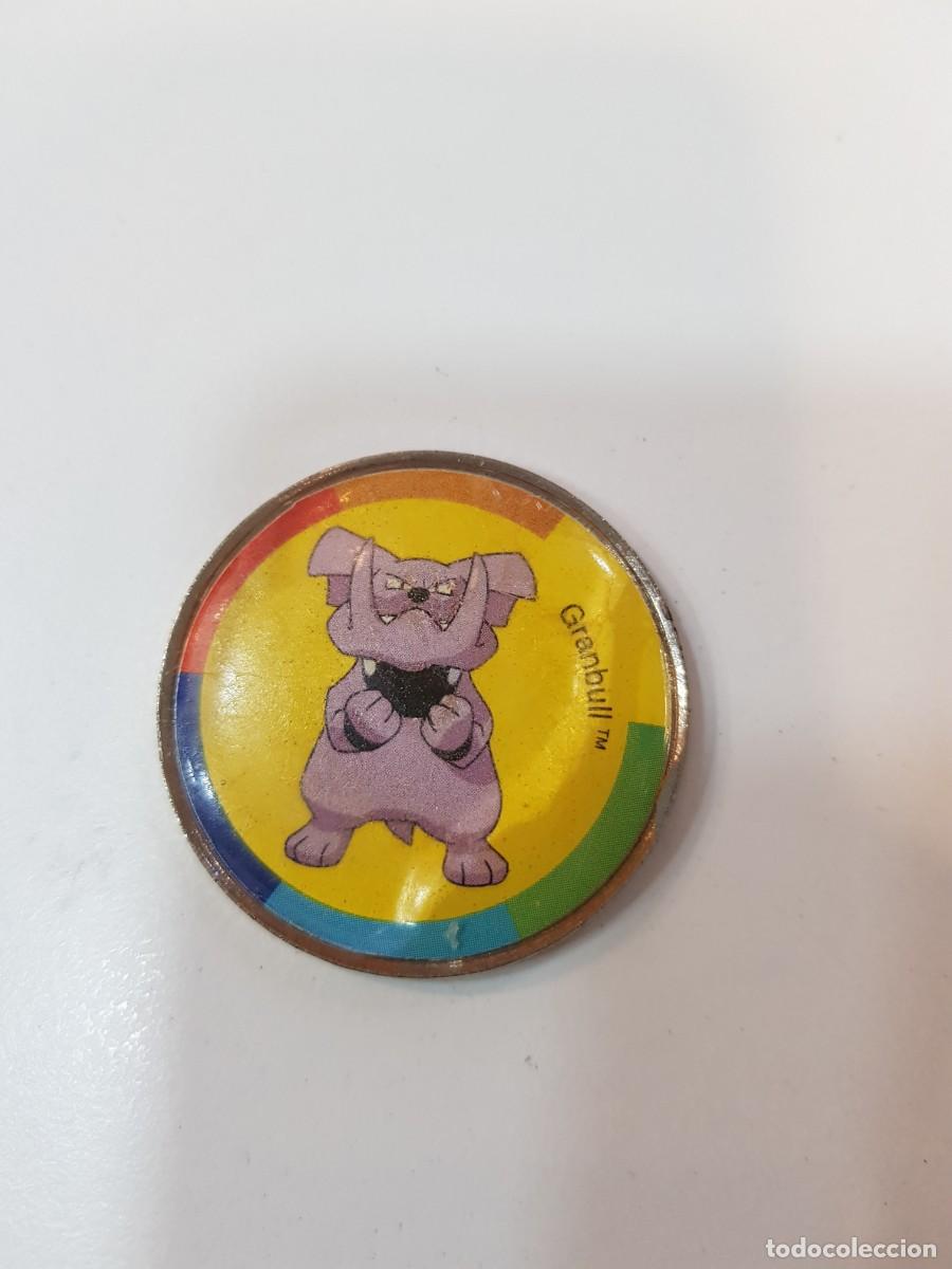 Juguetes antiguos y juegos de colecci&oacute;n: Moneda metalica tipo tazo Pokemon 2001 Granbull