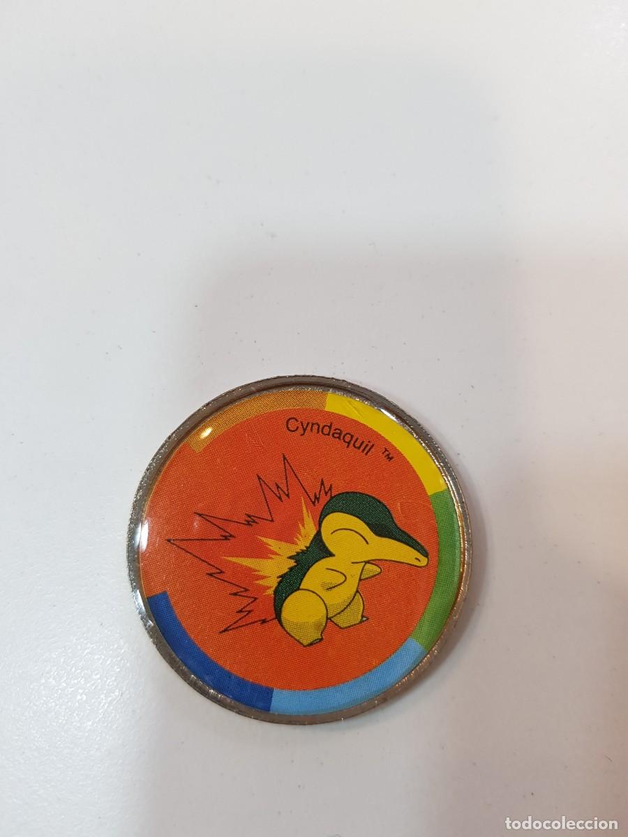 Juguetes antiguos y juegos de colecci&oacute;n: Moneda metalica tipo tazo Pokemon 2001 Cyndaquil