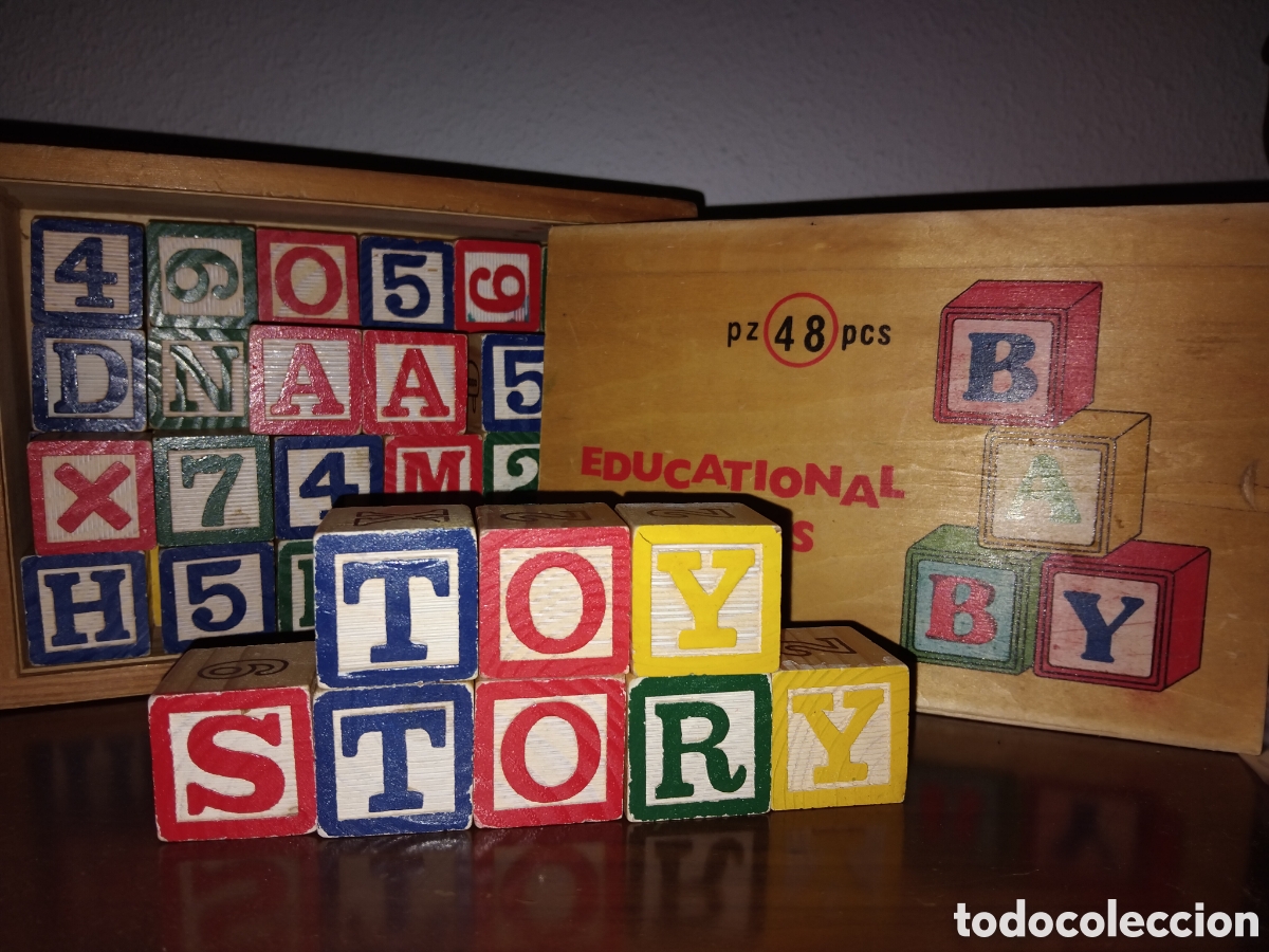 Juguetes antiguos y juegos de colecci&oacute;n: Bloques de madera letras ABC Toy Story 48 piezas