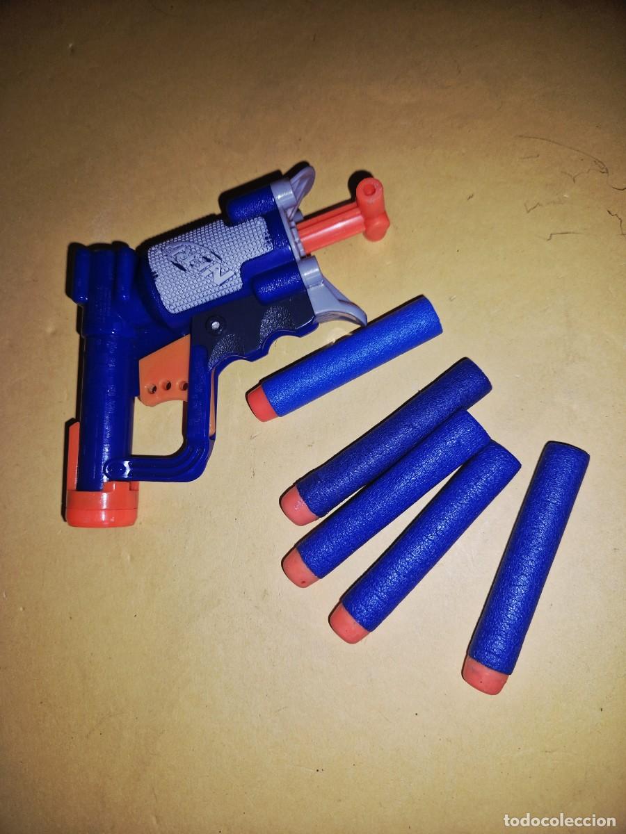 Juguetes antiguos y juegos de colecci&oacute;n: NERF PISTOLA CON DARDOS