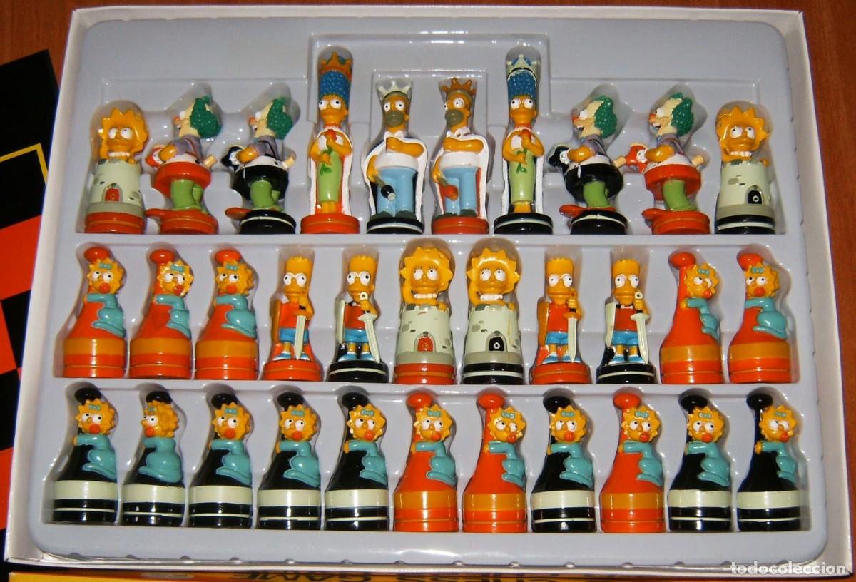 Juguetes antiguos y juegos de colecci&oacute;n: AJEDREZ - LOS SIMPSONS - Foto 2