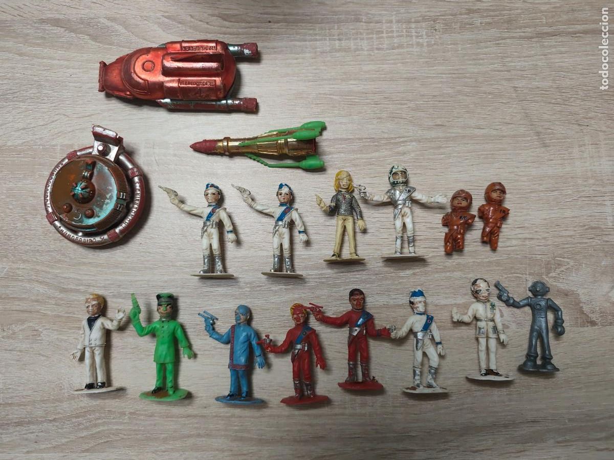 Juguetes antiguos y juegos de colecci&oacute;n: Naves mu&ntilde;ecos comansi thunderbird