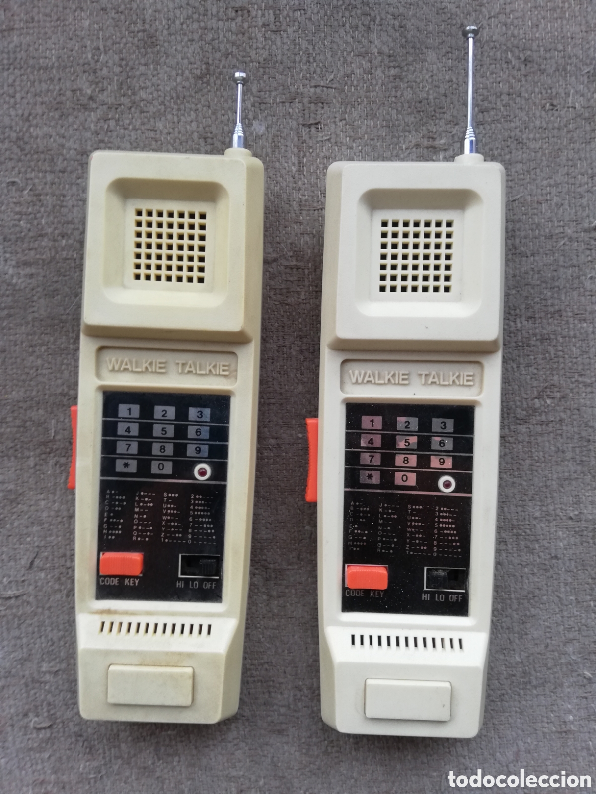 Juguetes antiguos y juegos de colecci&oacute;n: Pack de 2 Walkie Talkie modelo Combat