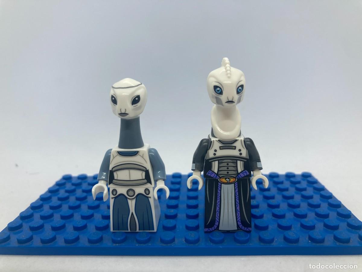 Juguetes antiguos y juegos de colecci&oacute;n: Minifiguras Star Wars Taun We y Lama Su