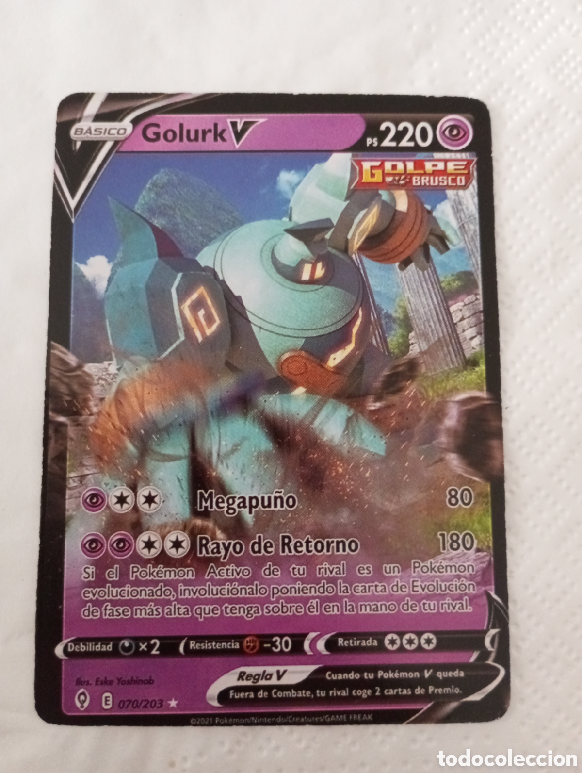 Juguetes antiguos y juegos de colecci&oacute;n: Carta Pok&eacute;mon golurk V ps 200. Golpe brusco megapu&ntilde;o 80 rayo de retorno