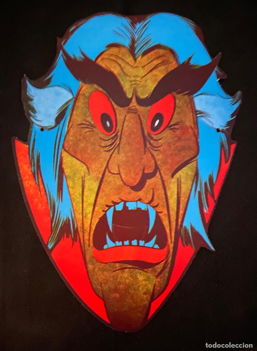 Juguetes antiguos y juegos de colecci&oacute;n: ANTIGUA CARETA DE CARTON &ldquo; DRACULA &ldquo; CON SUS GOMAS