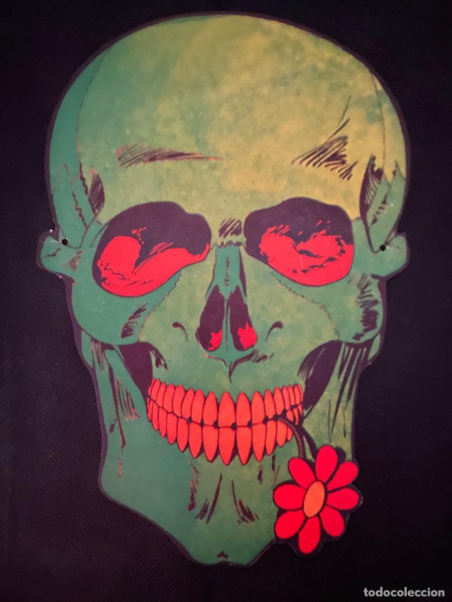 Juguetes antiguos y juegos de colecci&oacute;n: ANTIGUA CARETA DE CARTON &ldquo; CALAVERA &ldquo; CON SUS GOMAS