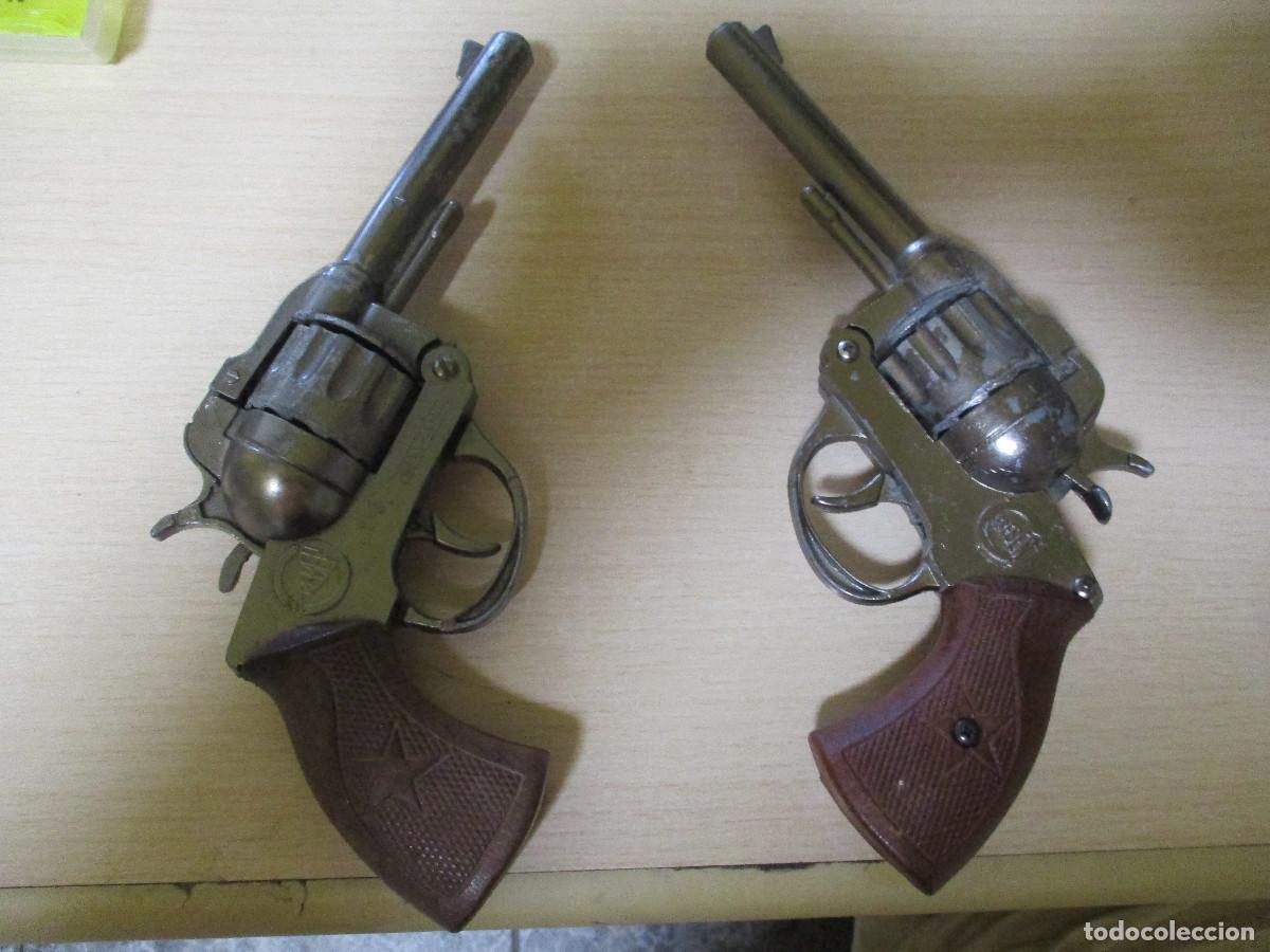Juguetes antiguos y juegos de colecci&oacute;n: 2 PISTOLAS DE JUGUETE