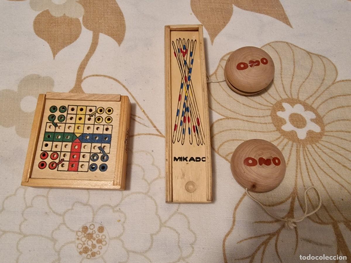 Antique Toys and Collectible Games: Lote 2812. 2 Juegos de madera y dos Yoyos de ONO