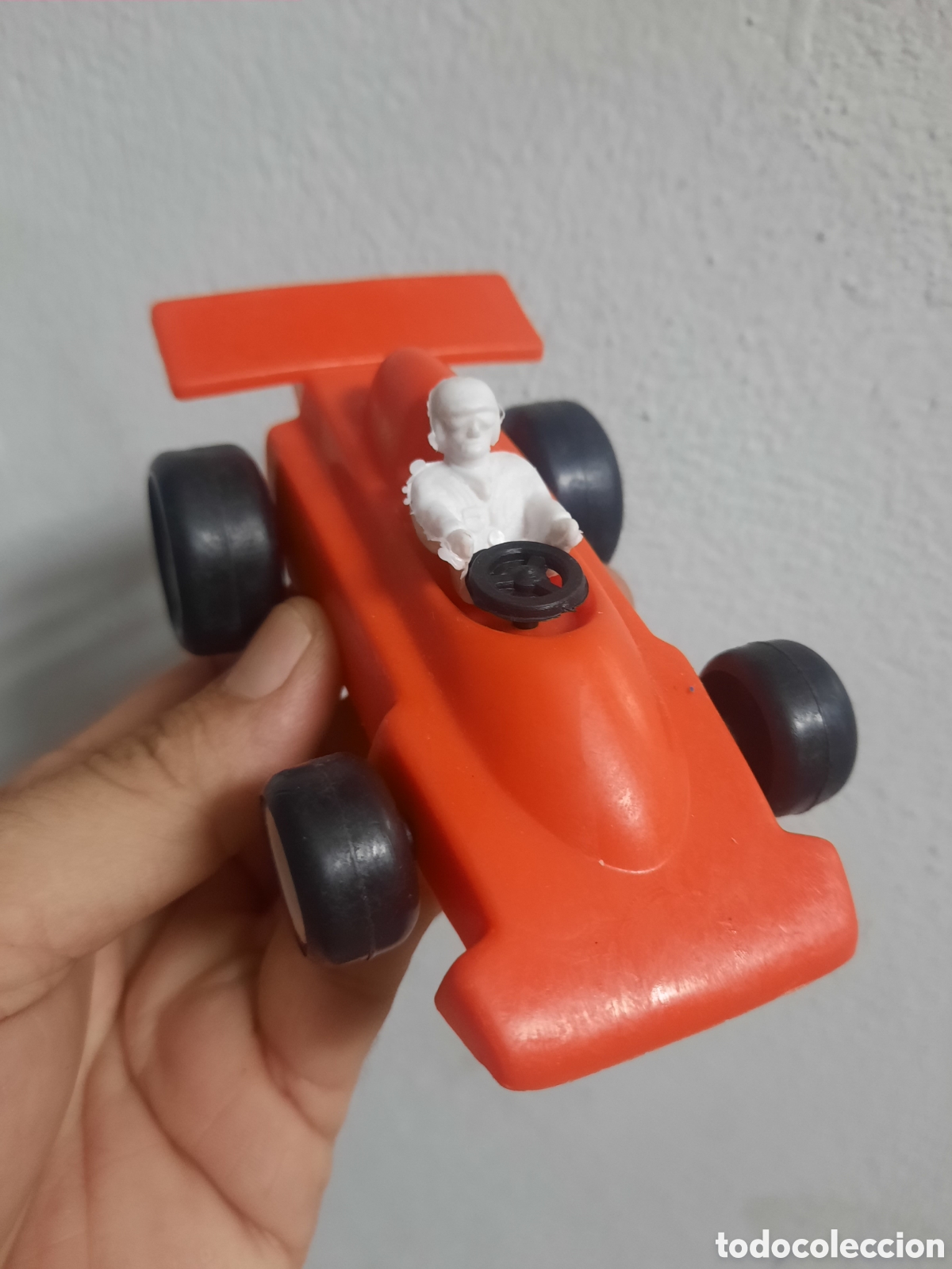 Altes Spielzeug und Spiele: COCHE DE PL&Aacute;STICO ROJO F1 LOSADA A&Ntilde;OS 60