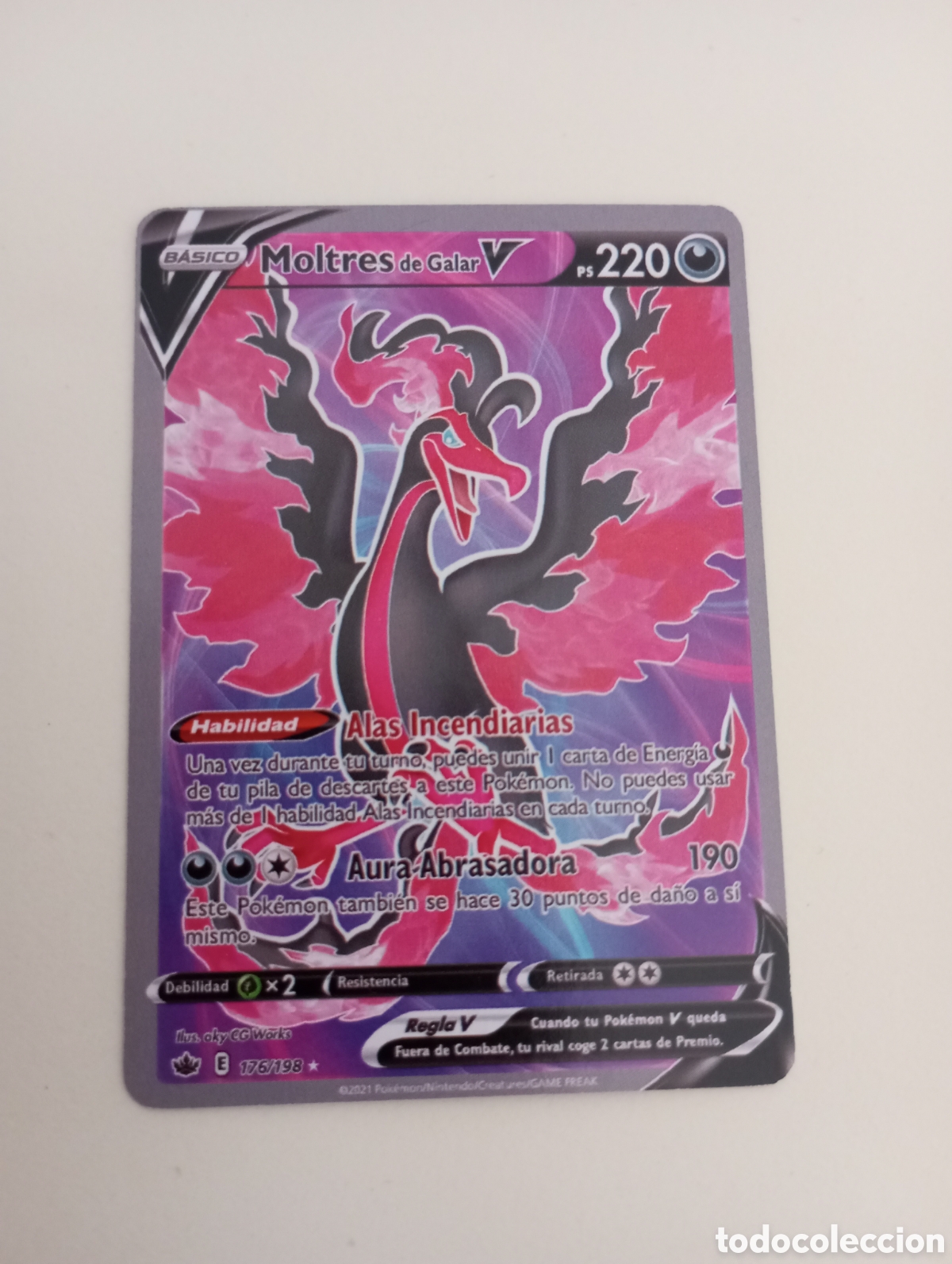 Juguetes antiguos y juegos de colecci&oacute;n: Carta Pok&eacute;mon moltres de galar V ps 229 176/198 alas incendiarias