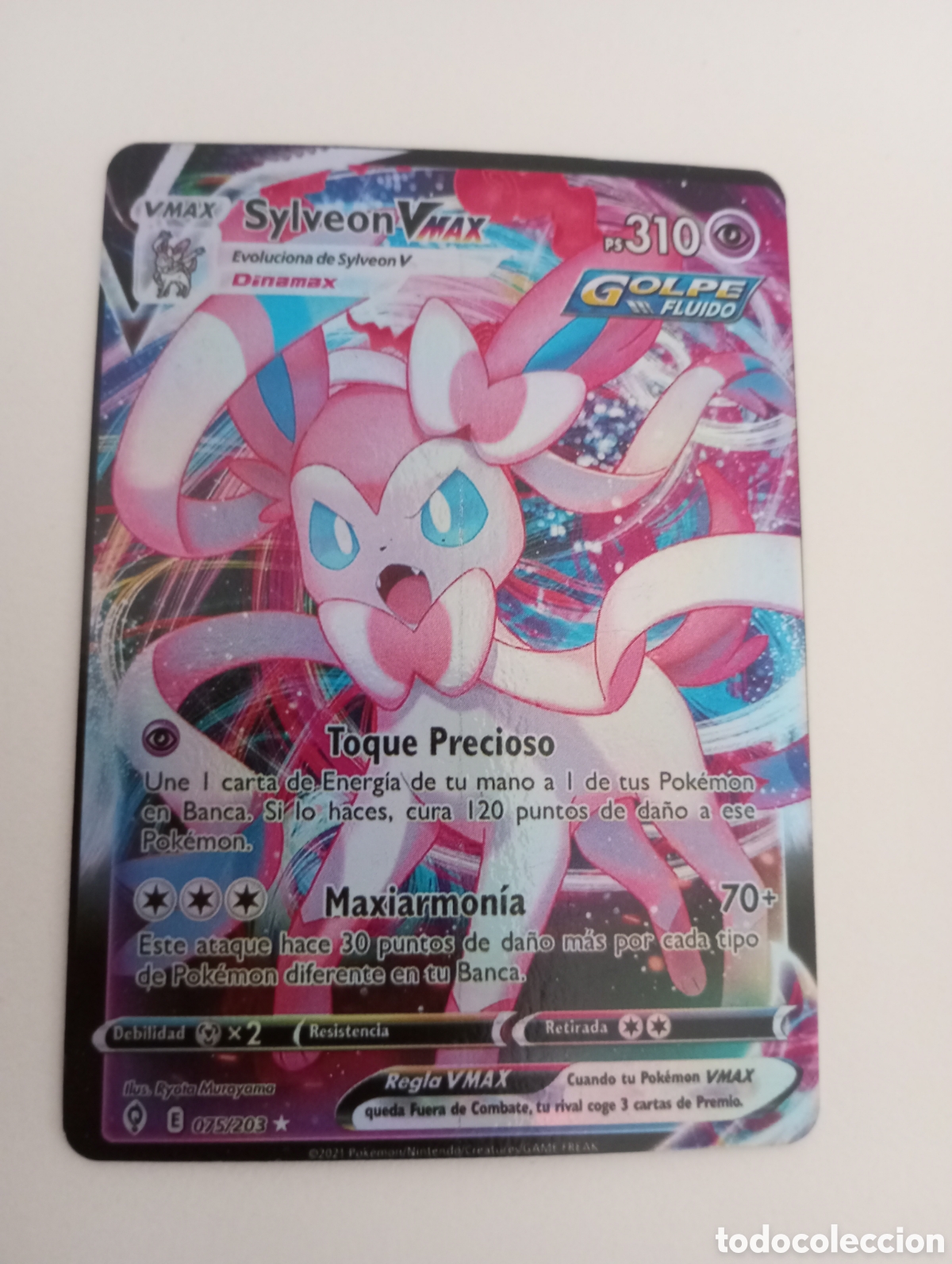 Juguetes antiguos y juegos de colecci&oacute;n: Carta Pok&eacute;mon silveon v Max ps 310 075/203 golpe fluido