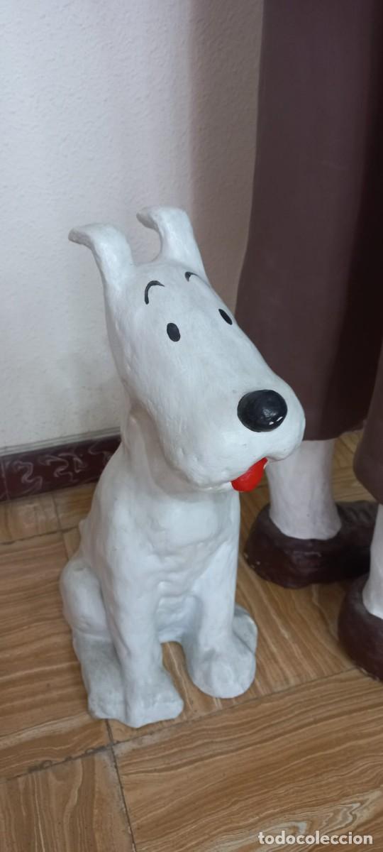 Juguetes antiguos y juegos de colecci&oacute;n: Figura Tint&iacute;n i Mil&uacute; tama&ntilde;o real
