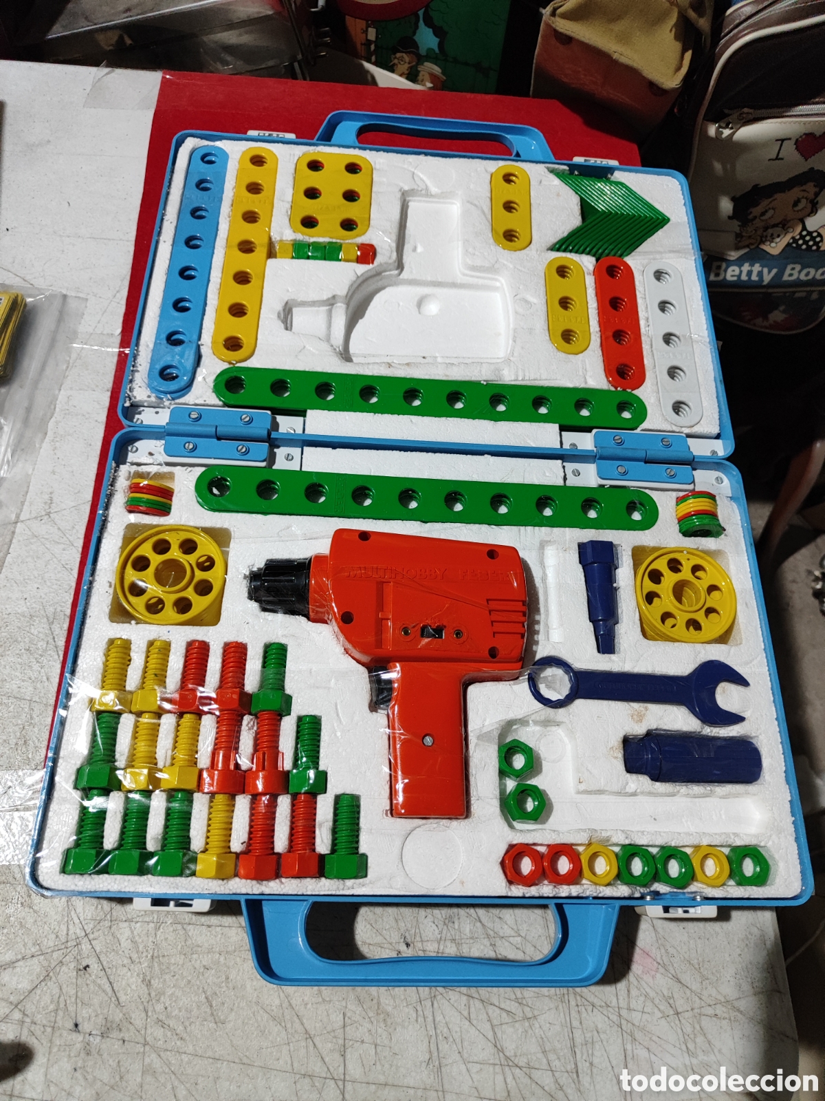 Juguetes antiguos y juegos de colecci&oacute;n: Malet&iacute;n Multihobby de Feber a&ntilde;os 80 leer descripci&oacute;n