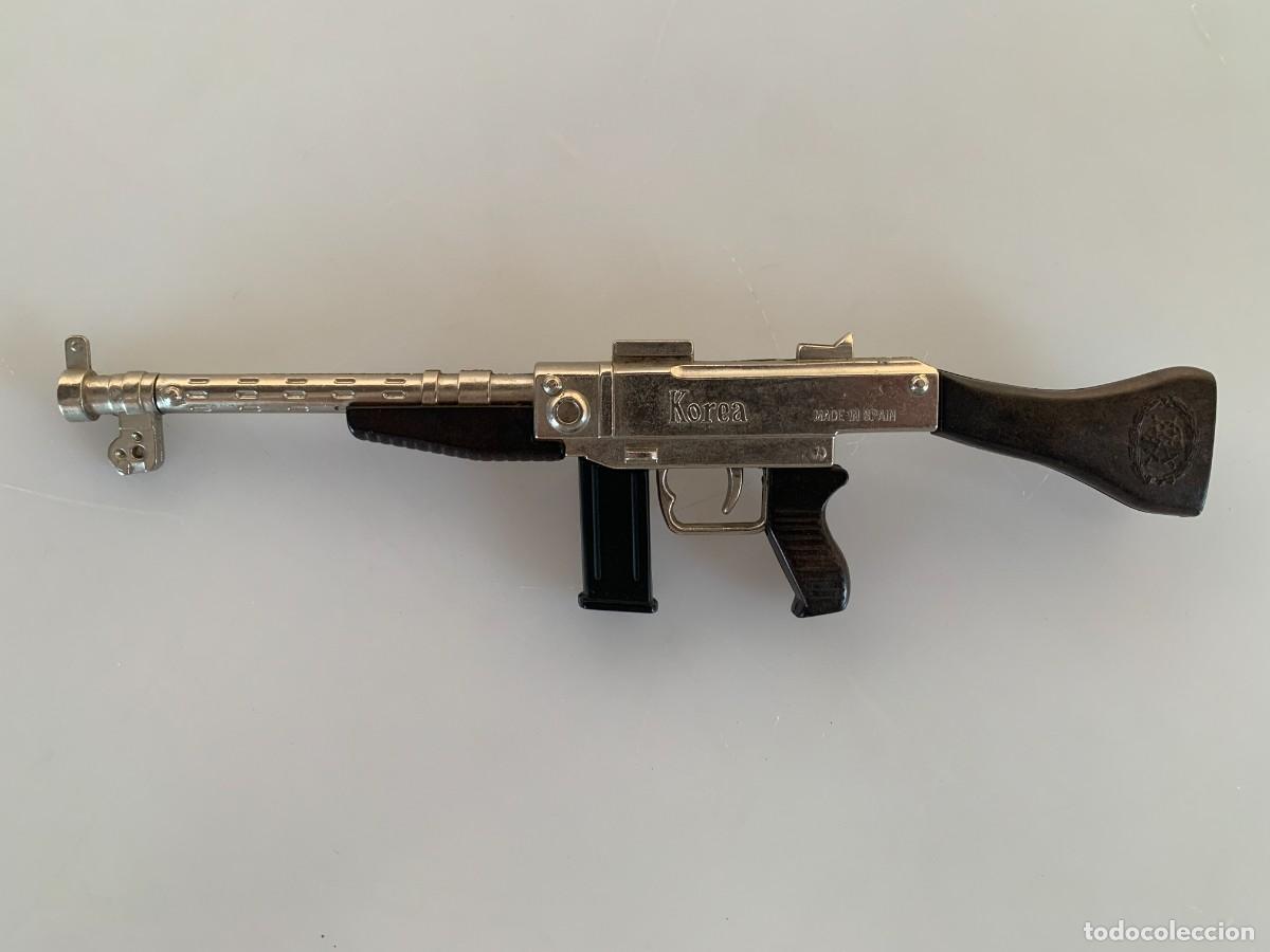 Juguetes antiguos y juegos de colecci&oacute;n: Redondo Metralleta Korea El Grupo A Pistola Detonadora Juguete Vintage 80s