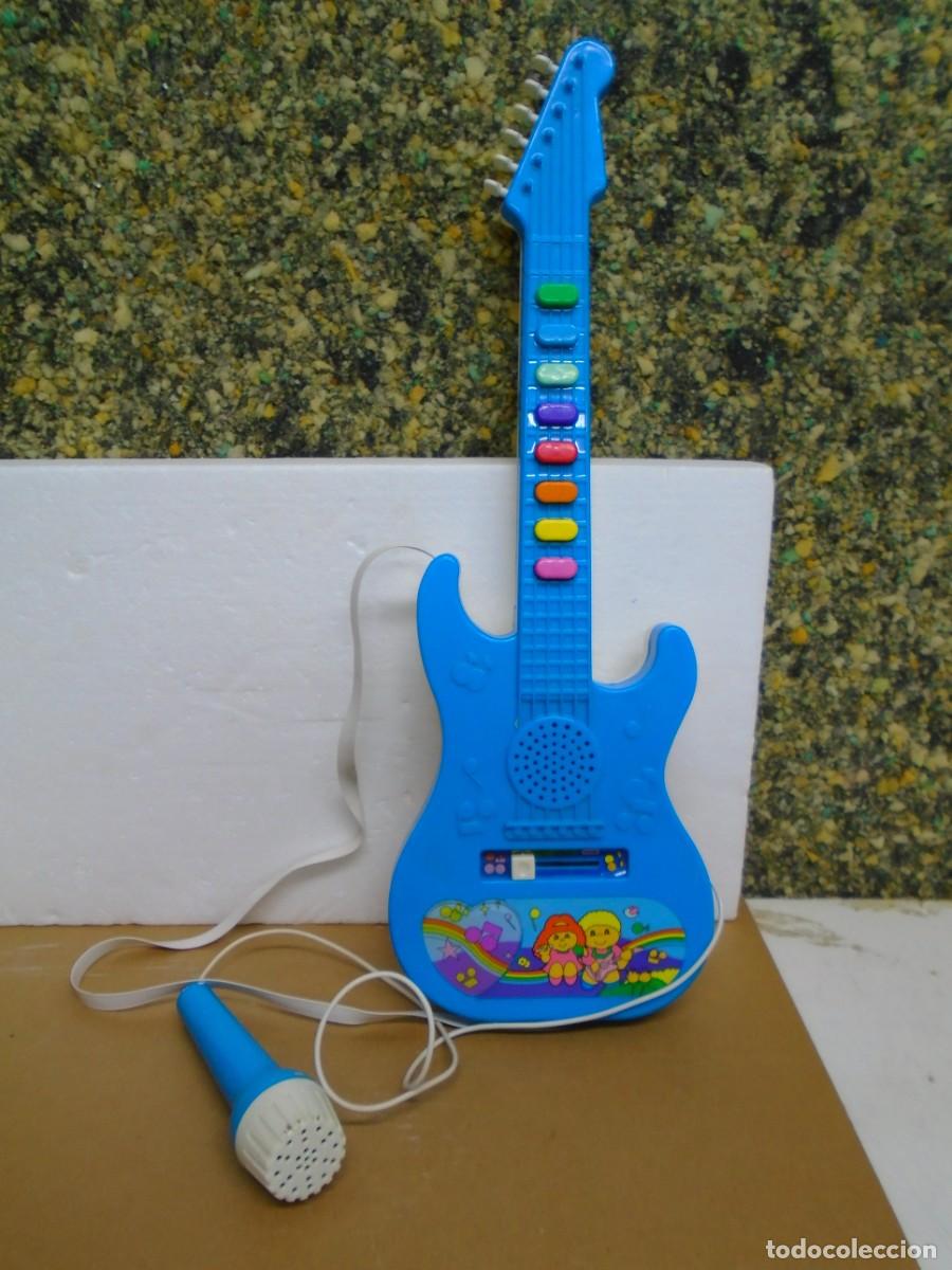 Juguetes antiguos y juegos de colecci&oacute;n: MELODY GUITAR CON MICROFONO INTEGRADO DE &rdquo;CREATOY&rdquo;1986 FUNCIONANDO.