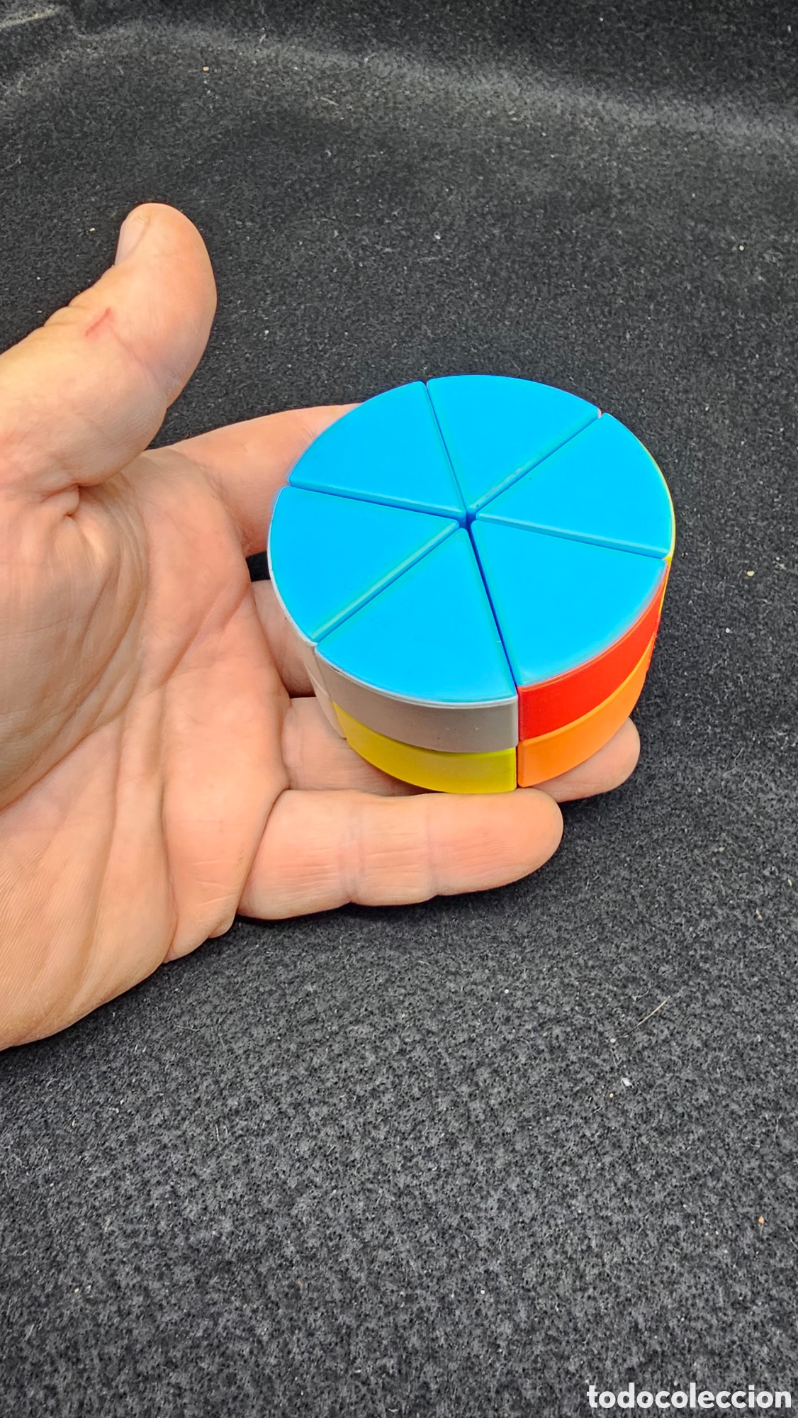 Juguetes antiguos y juegos de colecci&oacute;n: rompecabezas giratorio conocido como Cubo de Barril 3x3 o Cilindro M&aacute;gico.