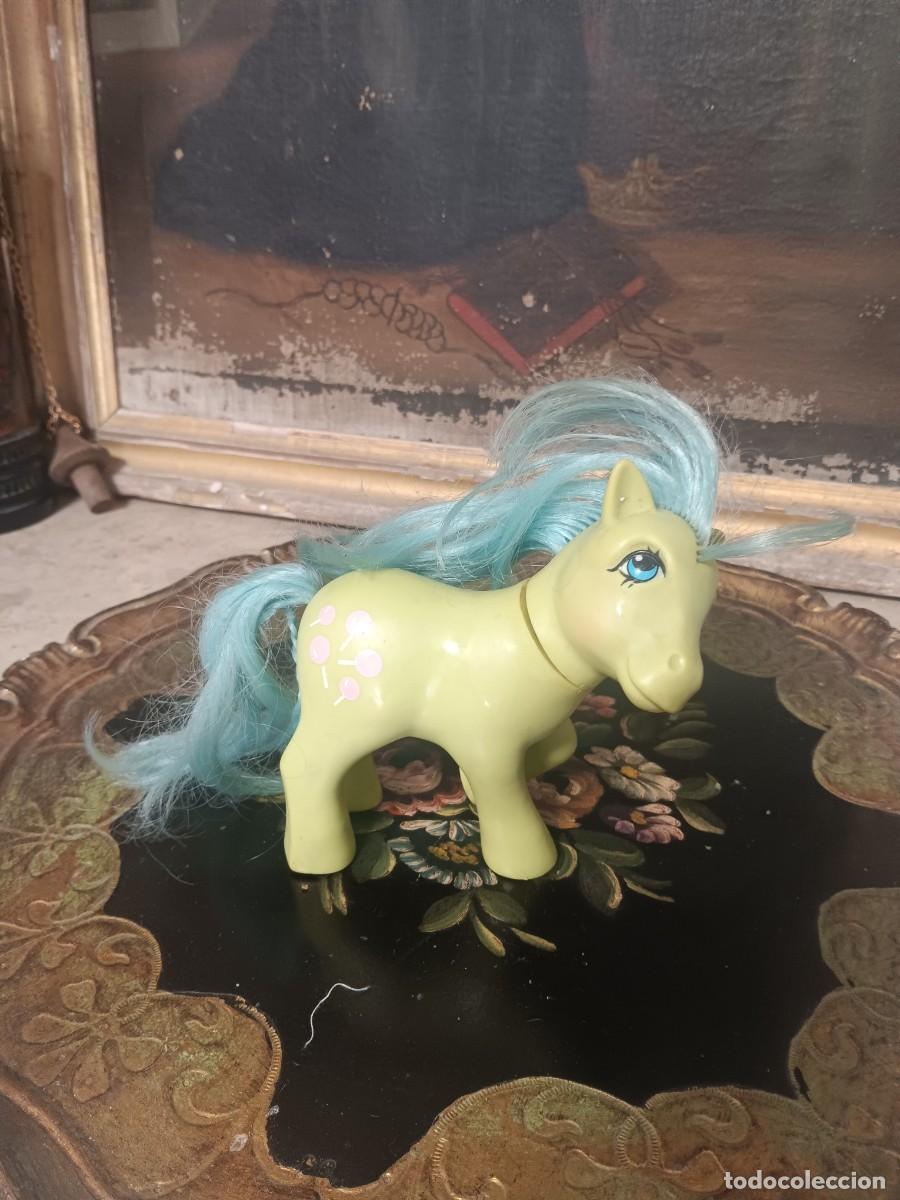 Juguetes antiguos y juegos de colecci&oacute;n: My Little Pony G1 vintage, identificado espec&iacute;ficamente como el personaje Tootsie.El juguete cuenta