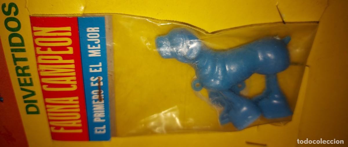 Juguetes antiguos y juegos de colecci&oacute;n: FAUNA CAMPEON FIGURA PERRO