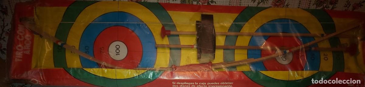 Juguetes antiguos y juegos de colecci&oacute;n: TIRO CON ARCO - ARCO DE MADERA - DE JUGUETES CAYRO
