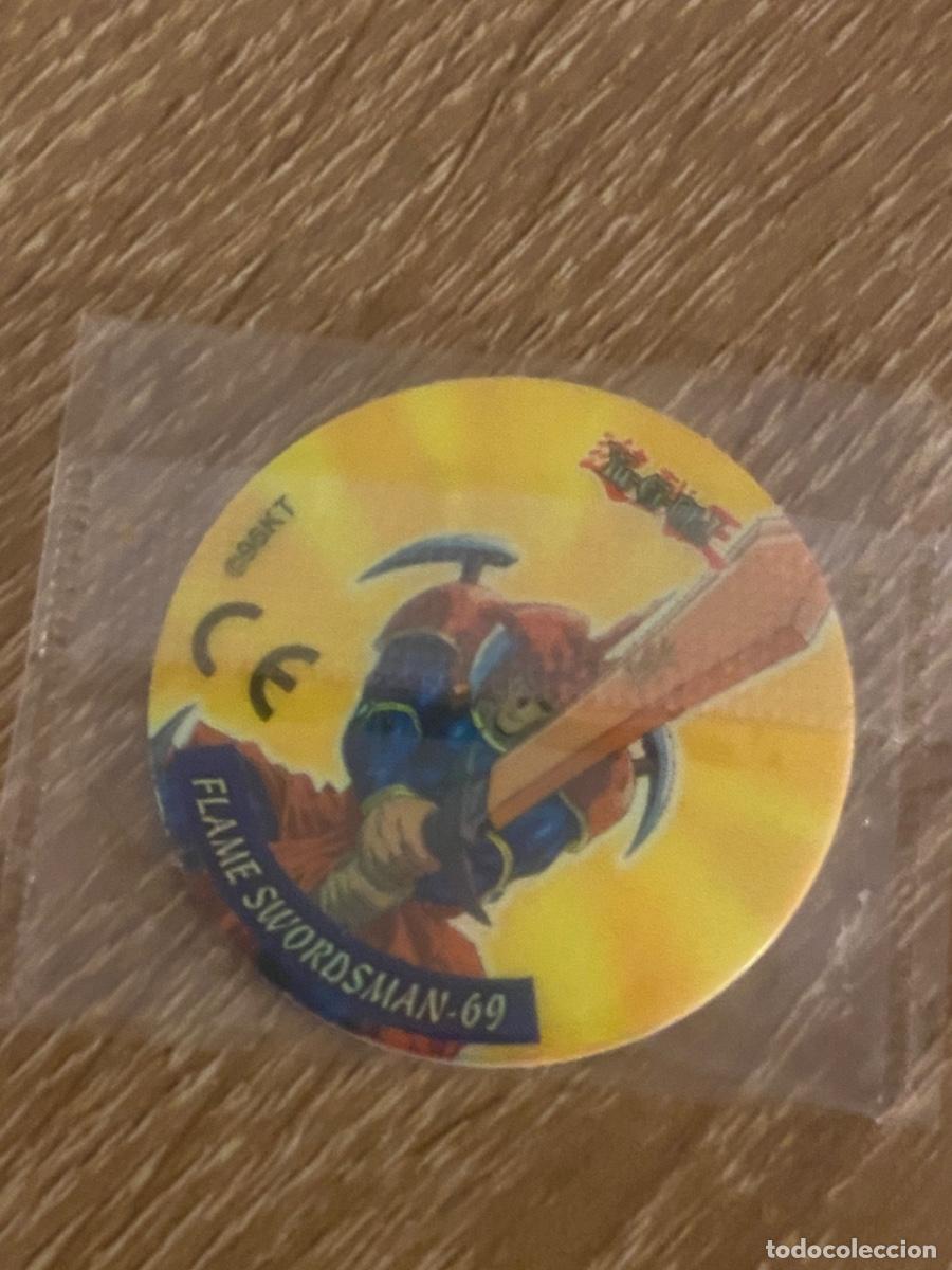 Juguetes antiguos y juegos de colecci&oacute;n: TAZO YU-GI-OH! DUEL SWORD ARM OF DRAGON FLAME SWORDSMAN 69