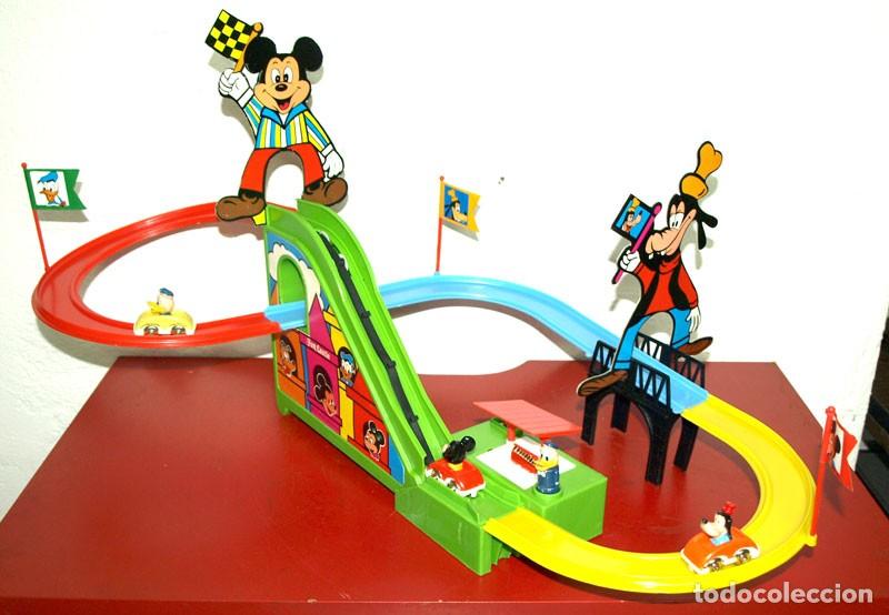 Juguetes antiguos y juegos de colecci&oacute;n: Mickey Mouse Fun Castle Roller Coaster - nuevo - caja