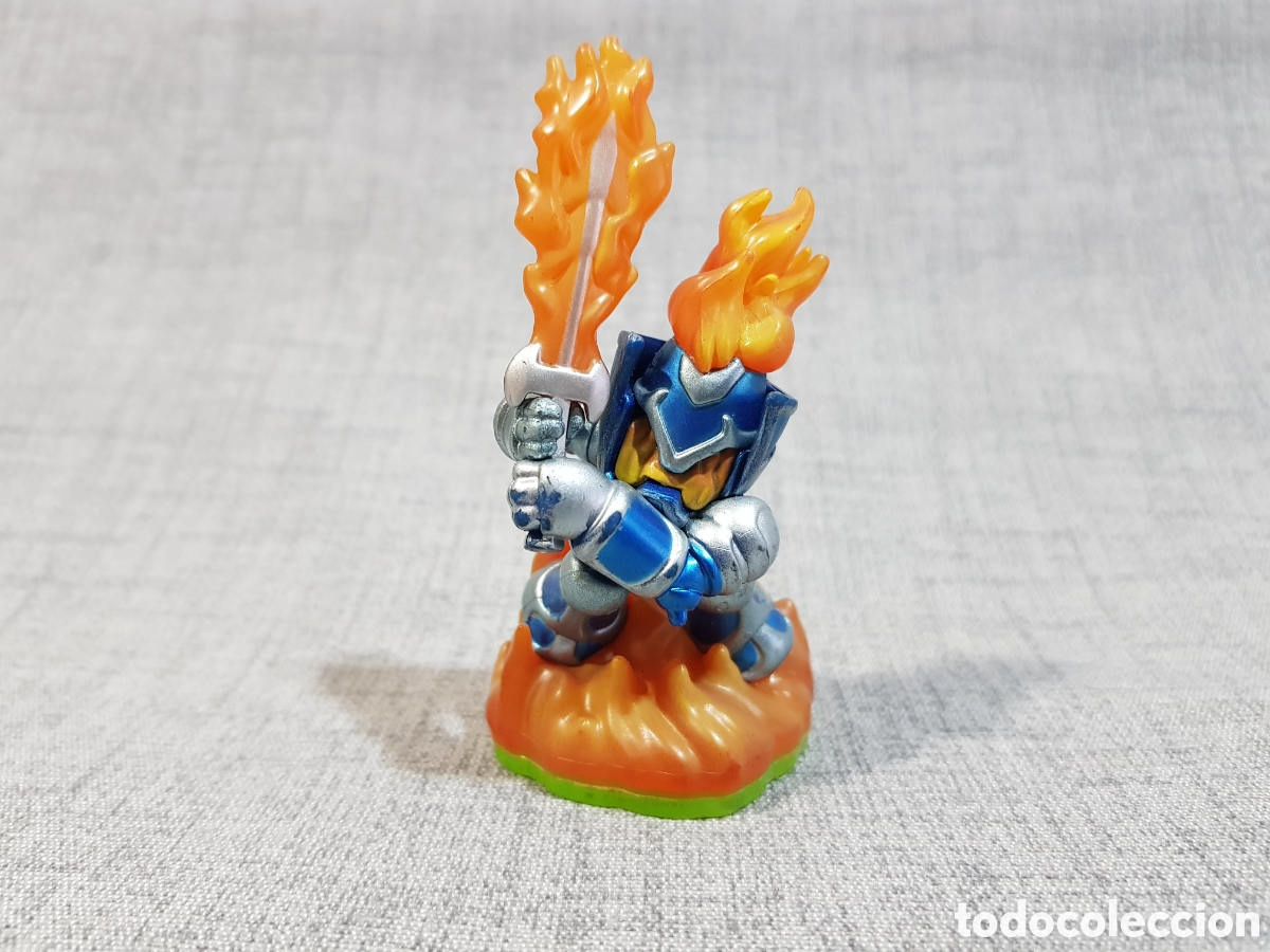 Juguetes antiguos y juegos de colecci&oacute;n: FIGURA IGNITOR DEL JUEGO SKYLANDERS SPYRO'S ADVENTURE FIRE ELEMENT ACTIVISION 2011