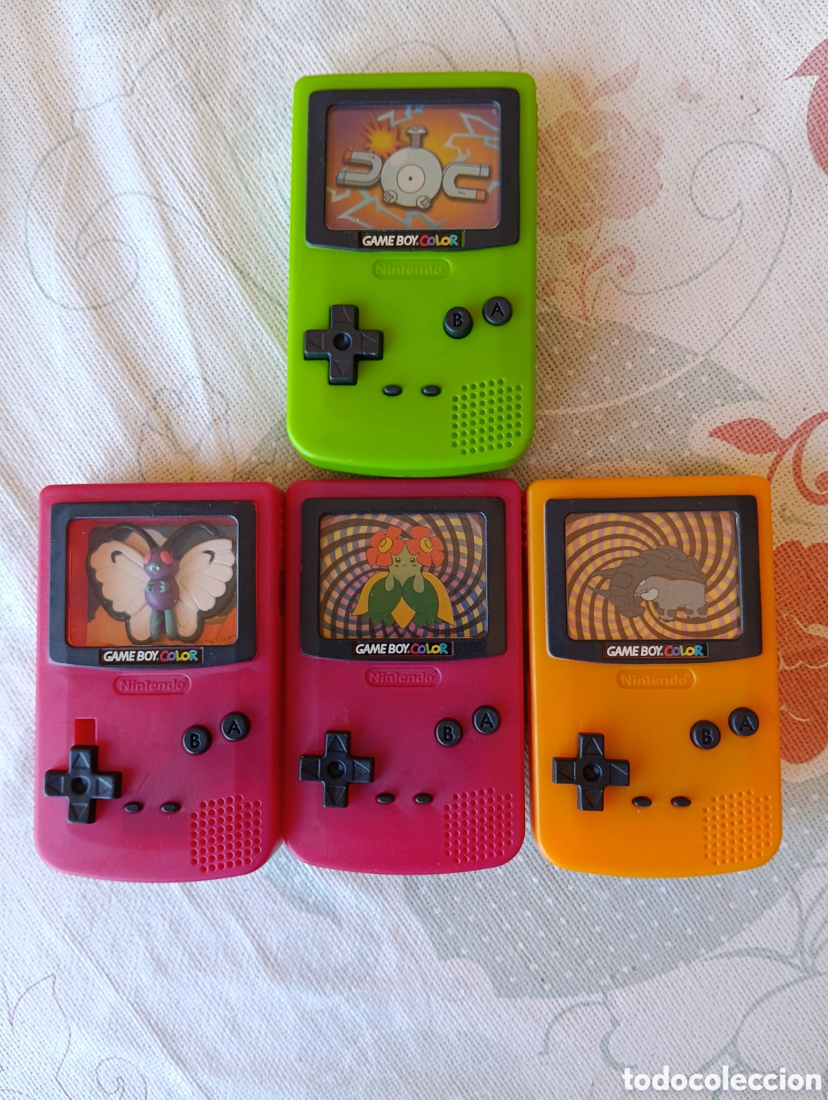 Juguetes antiguos y juegos de colecci&oacute;n: Lote 4 Mini Gameboy Pok&eacute;mon Burguer King