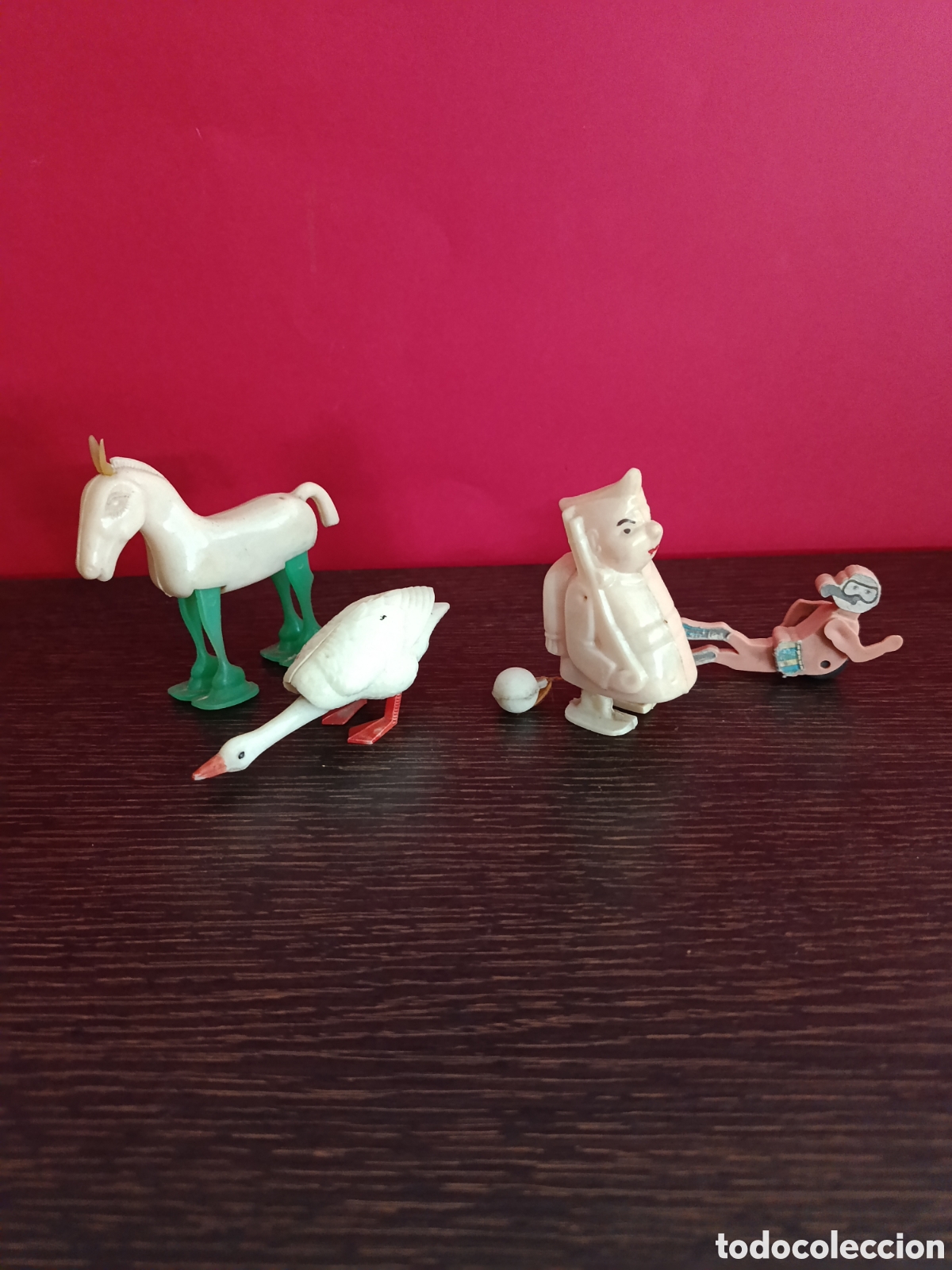Juguetes antiguos y juegos de colecci&oacute;n: Lote de cuatro juguetes a&ntilde;os 50 kiosco
